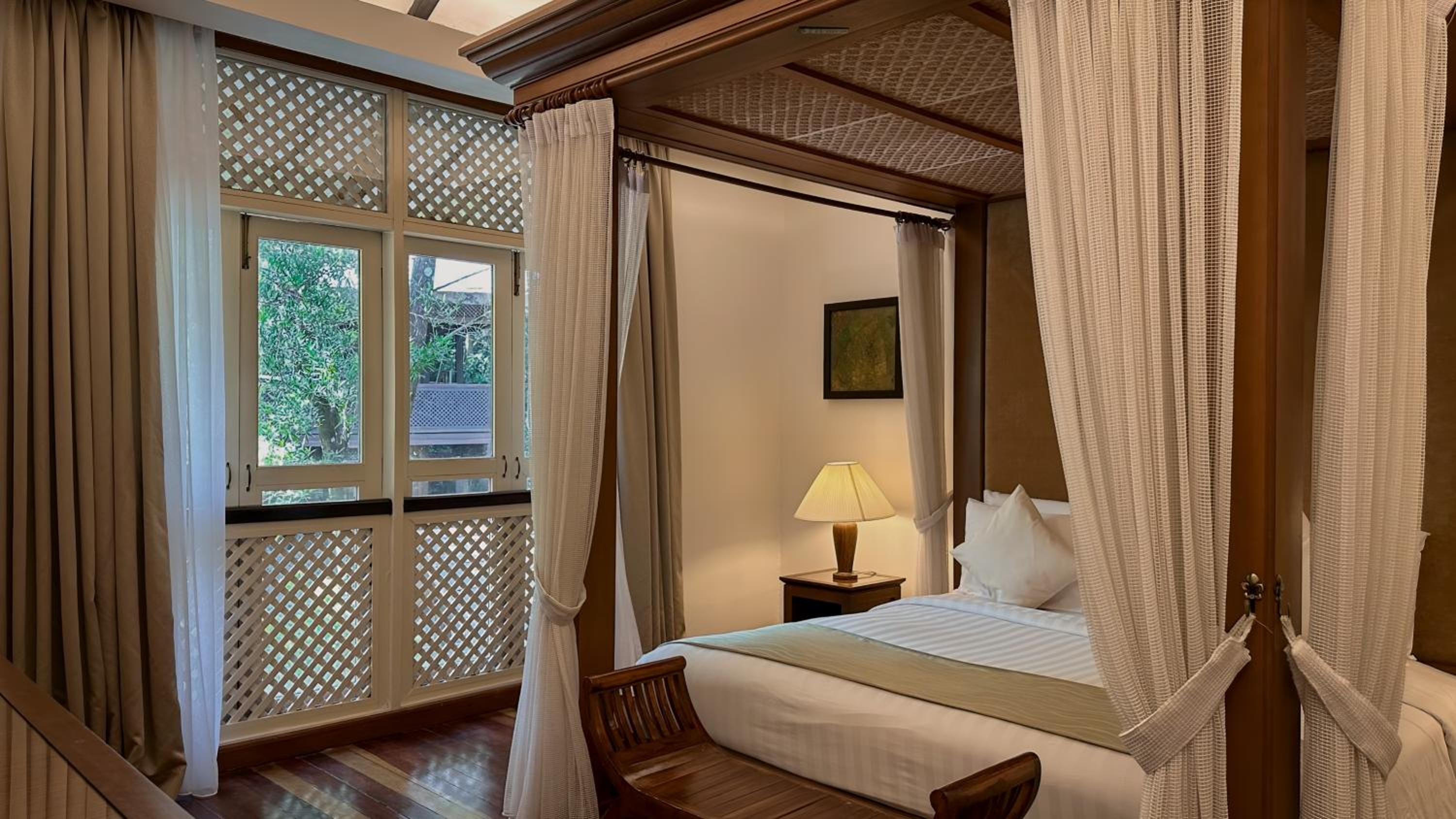 One Bedroom Sea View Suite - Photo 5