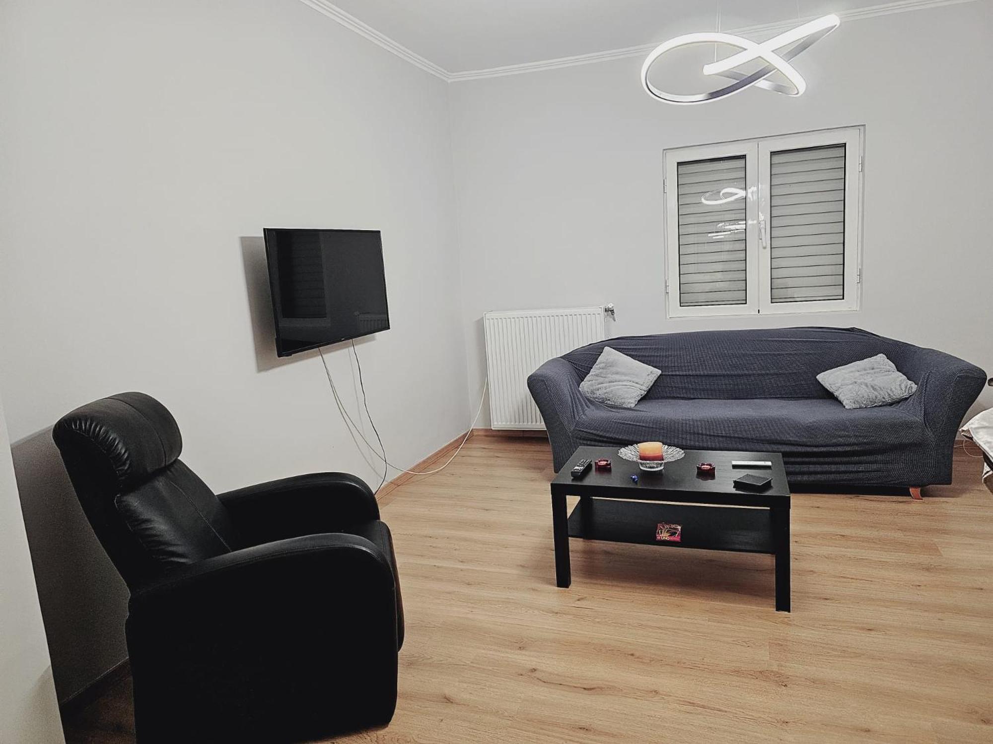 Three-Bedroom House photo 1