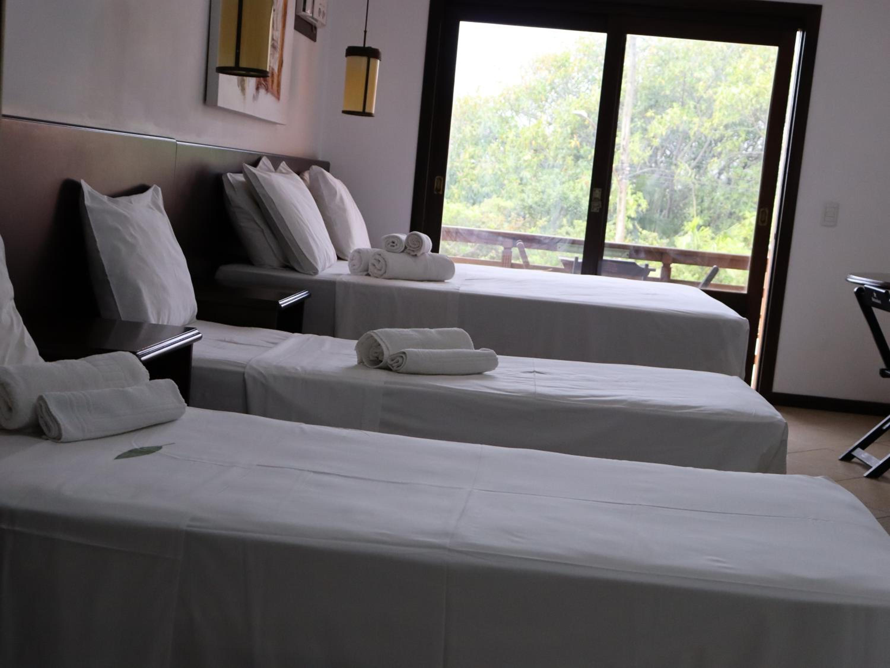 Deluxe Quadruple Room photo 3