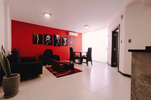 Deluxe Suite photo 2