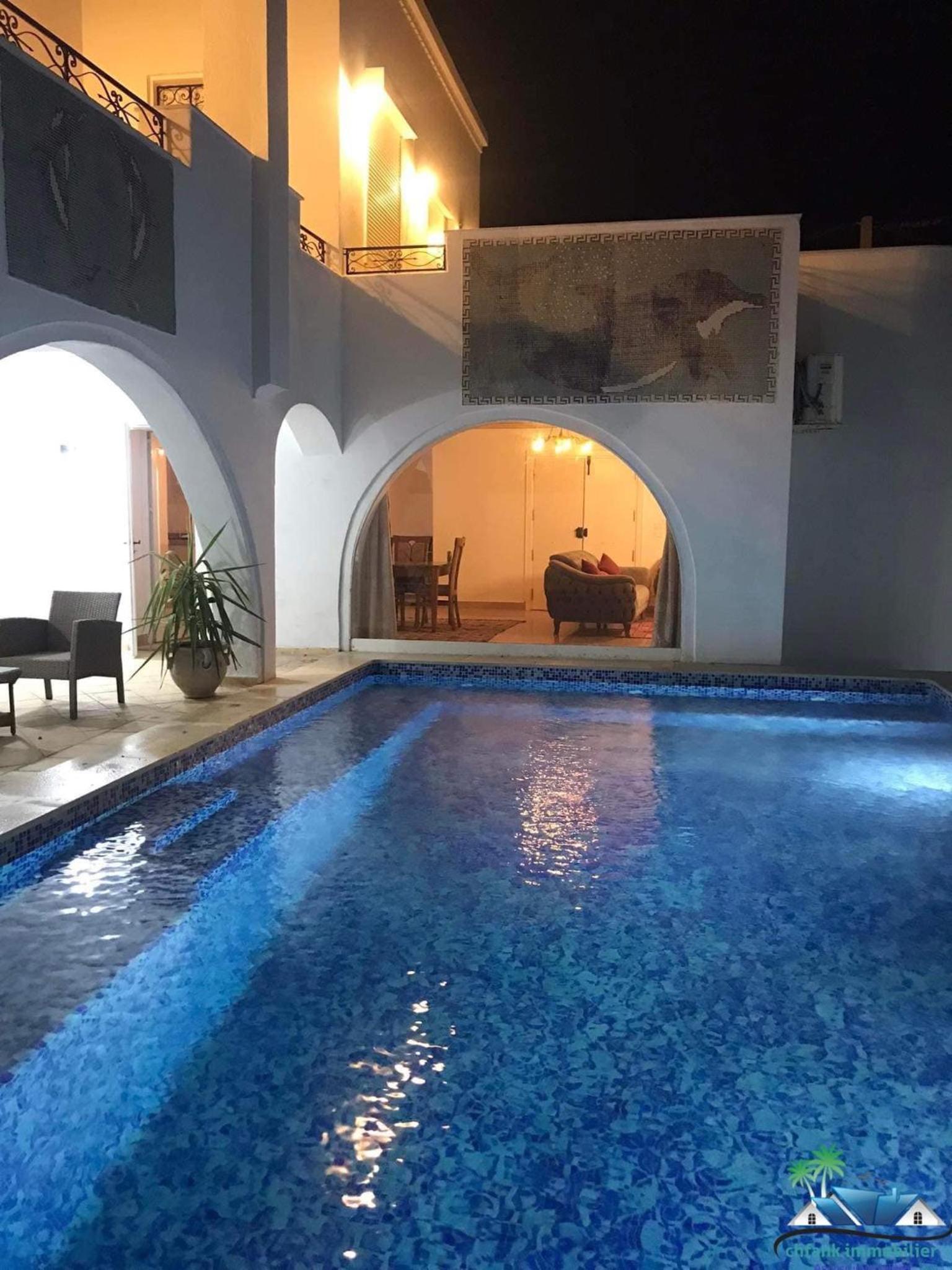 Three-Bedroom Villa photo 3