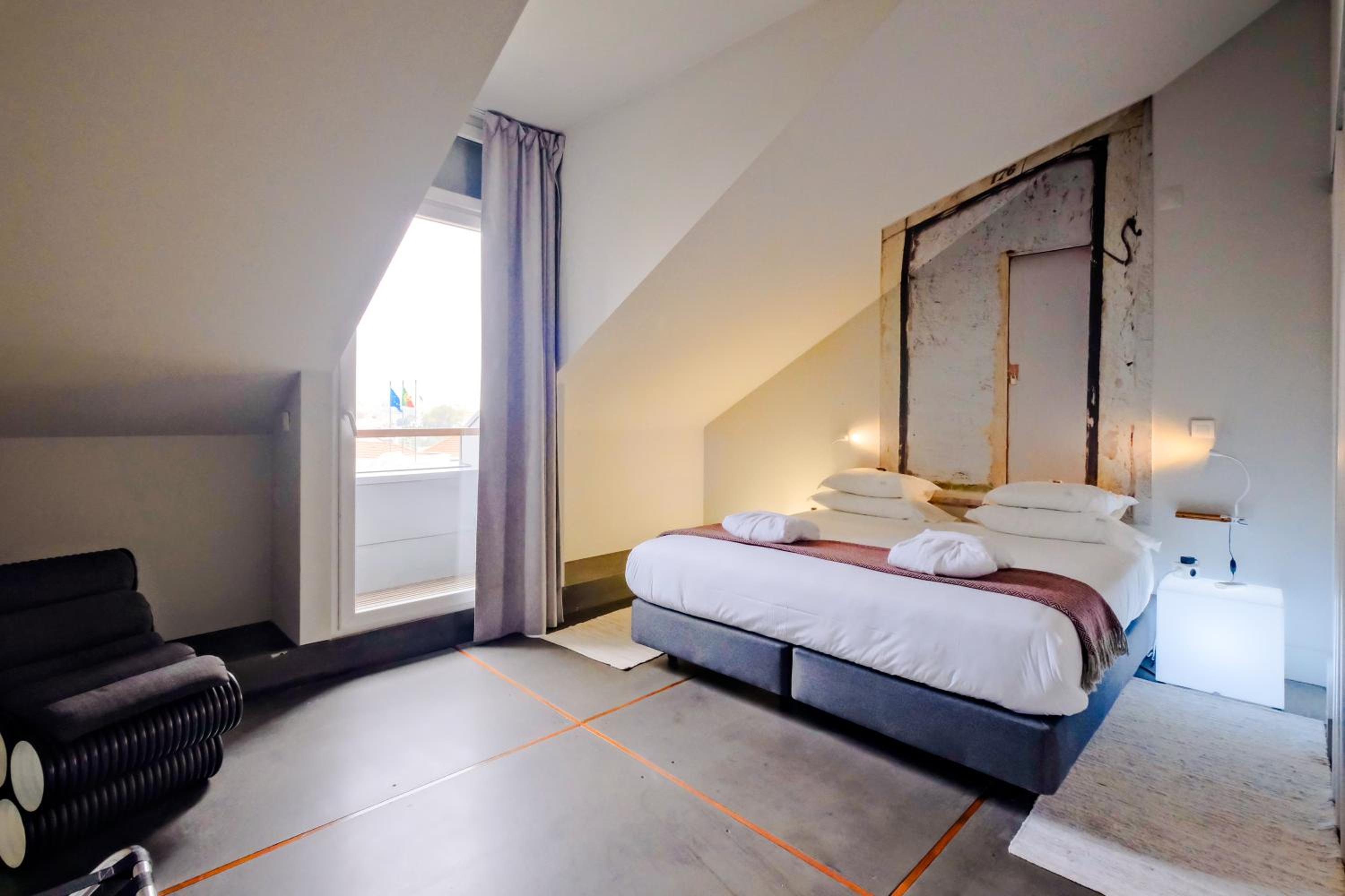 Superior Penthouse Apartment thumbnail 6