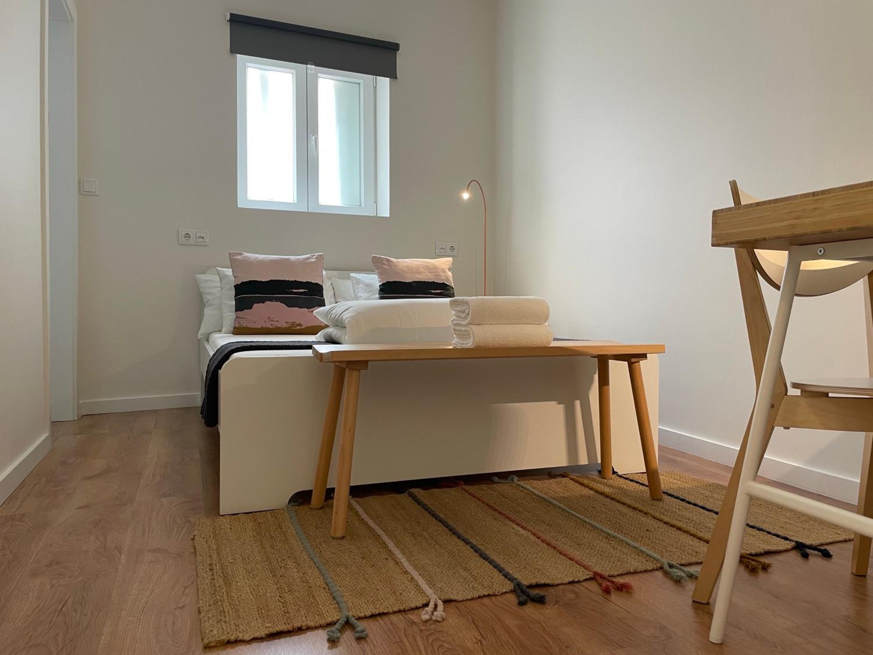 Quarto Duplo com Casa de Banho Privativa