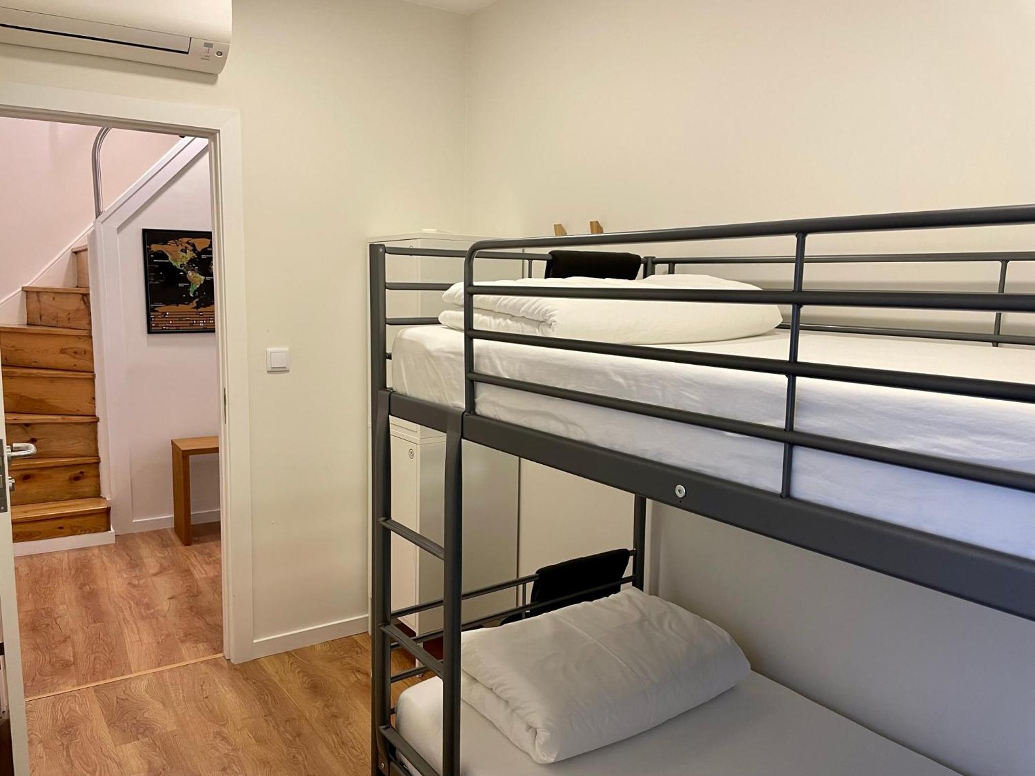 Bunk Bed in Mixed Dormitory Room photo 2