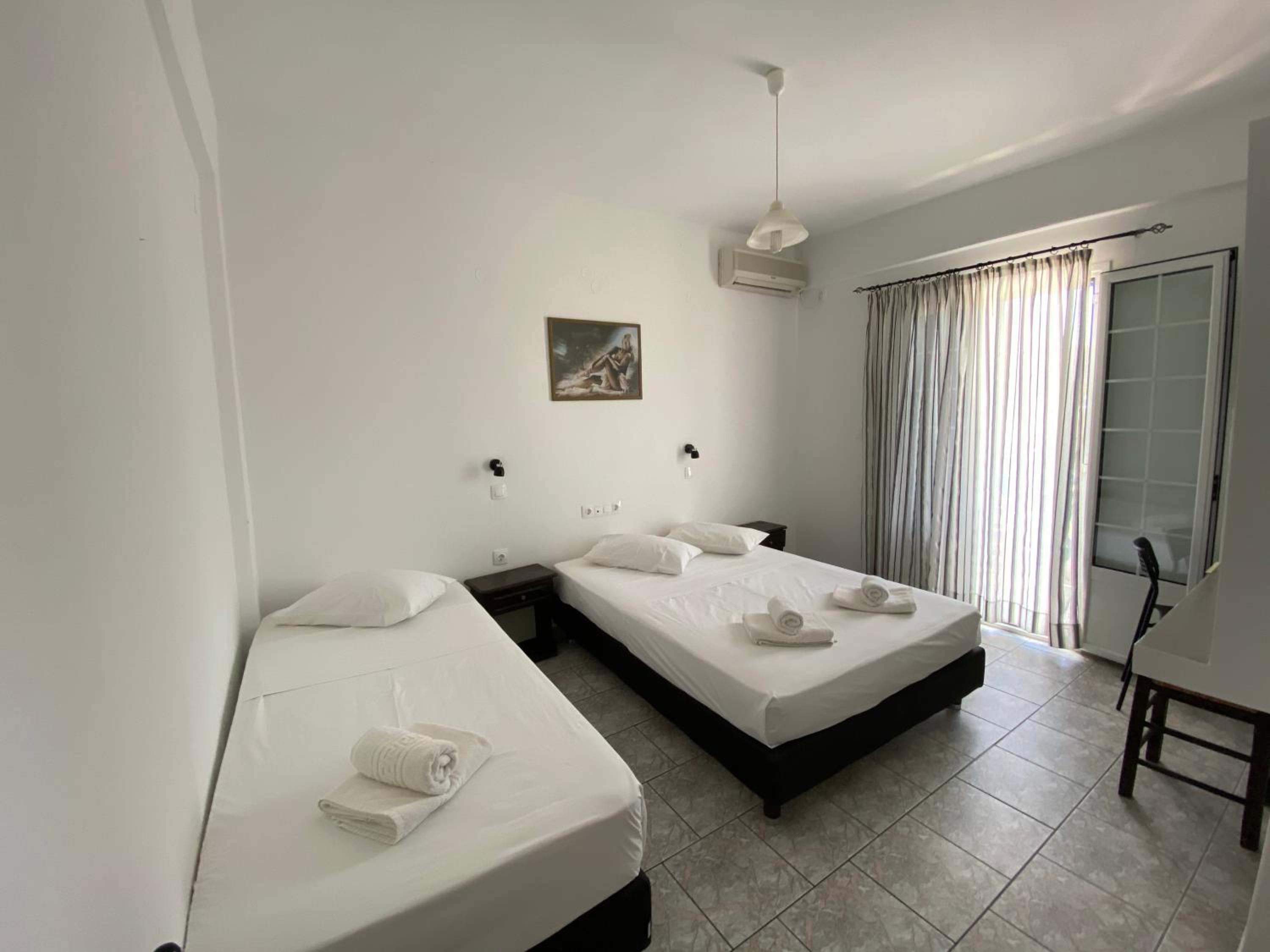 Triple Room with Sea View - Photo 1