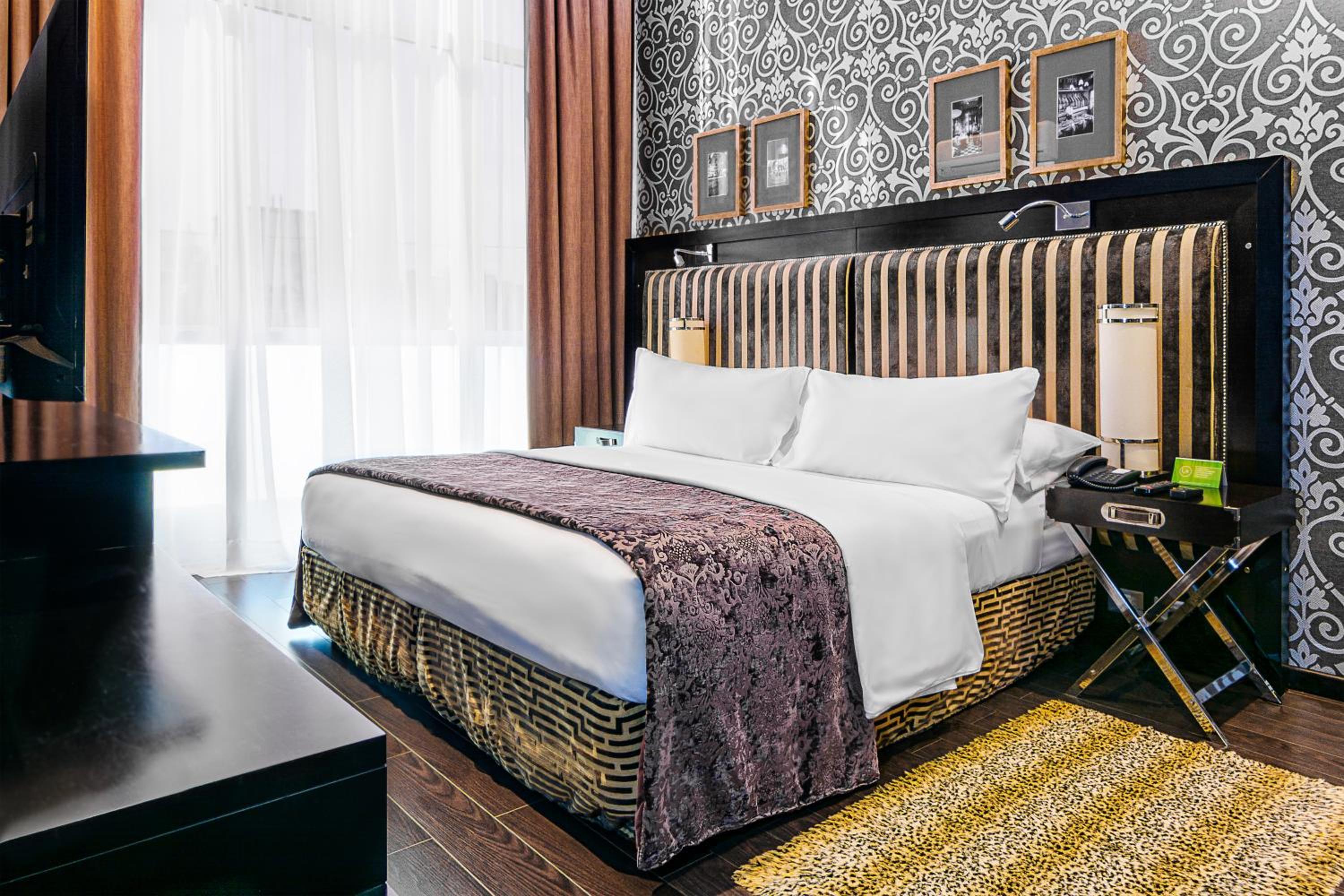 One-Bedroom Suite