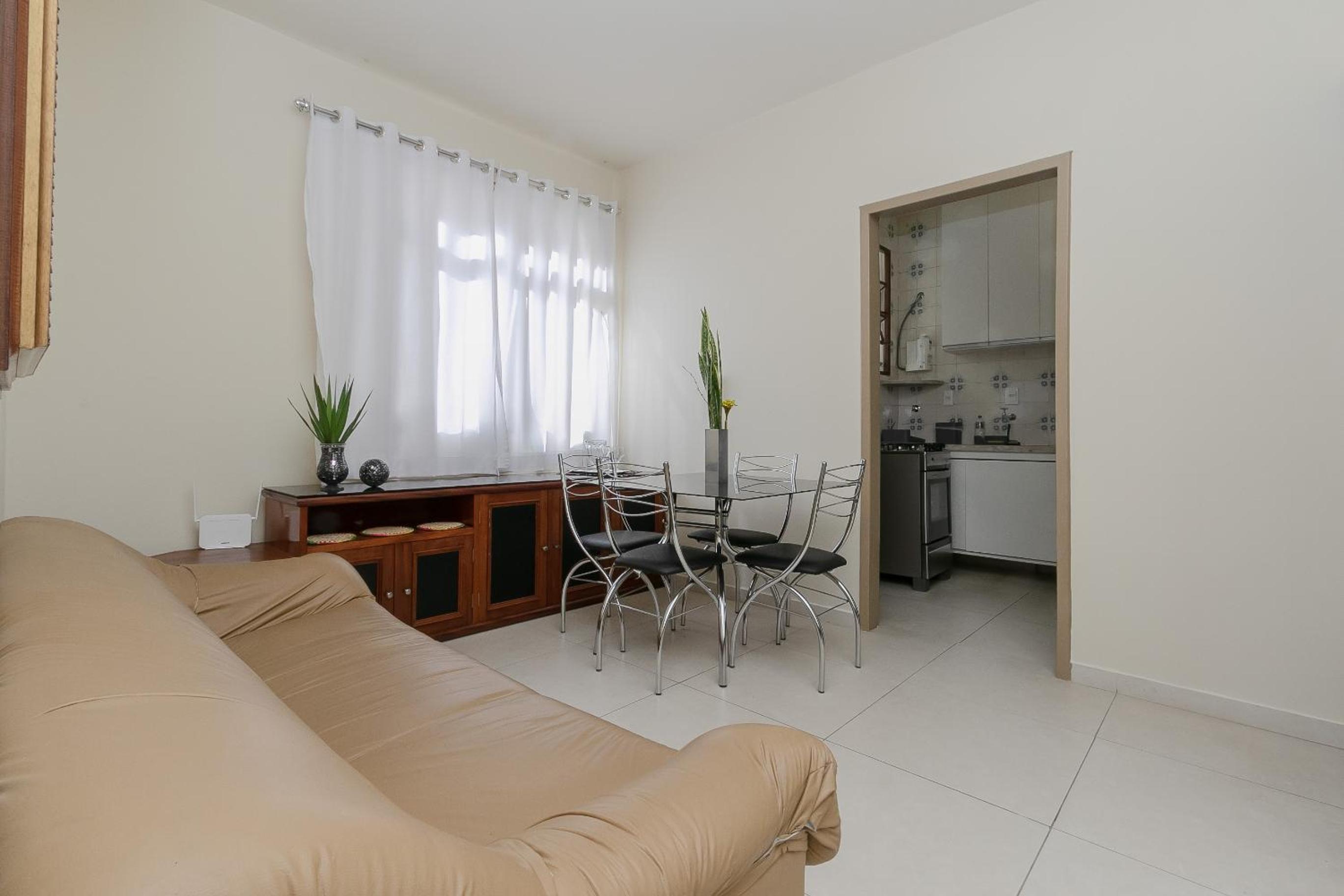 One-Bedroom Apartment photo 3