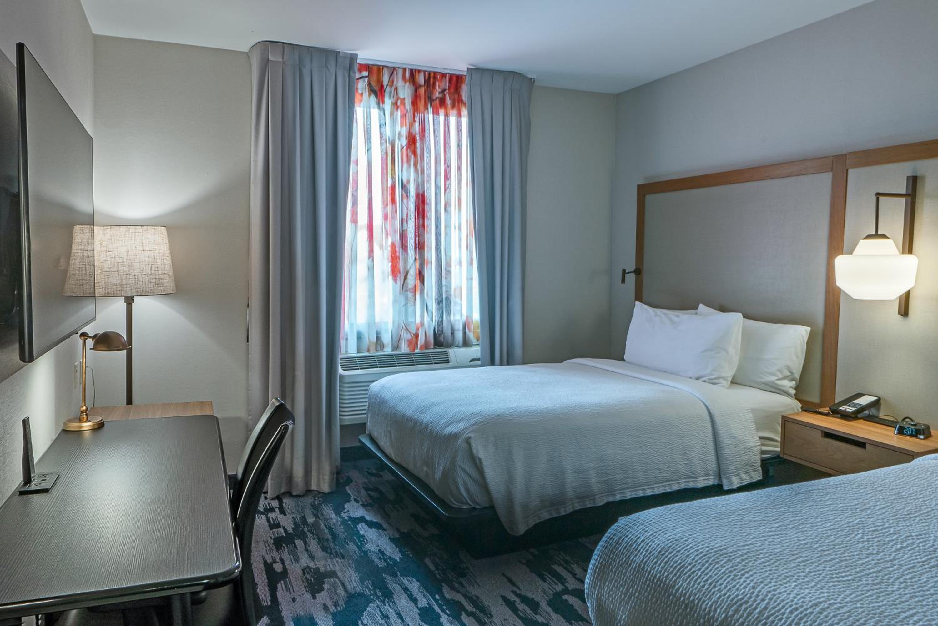 Double Room with Two Double Beds - Photo 1