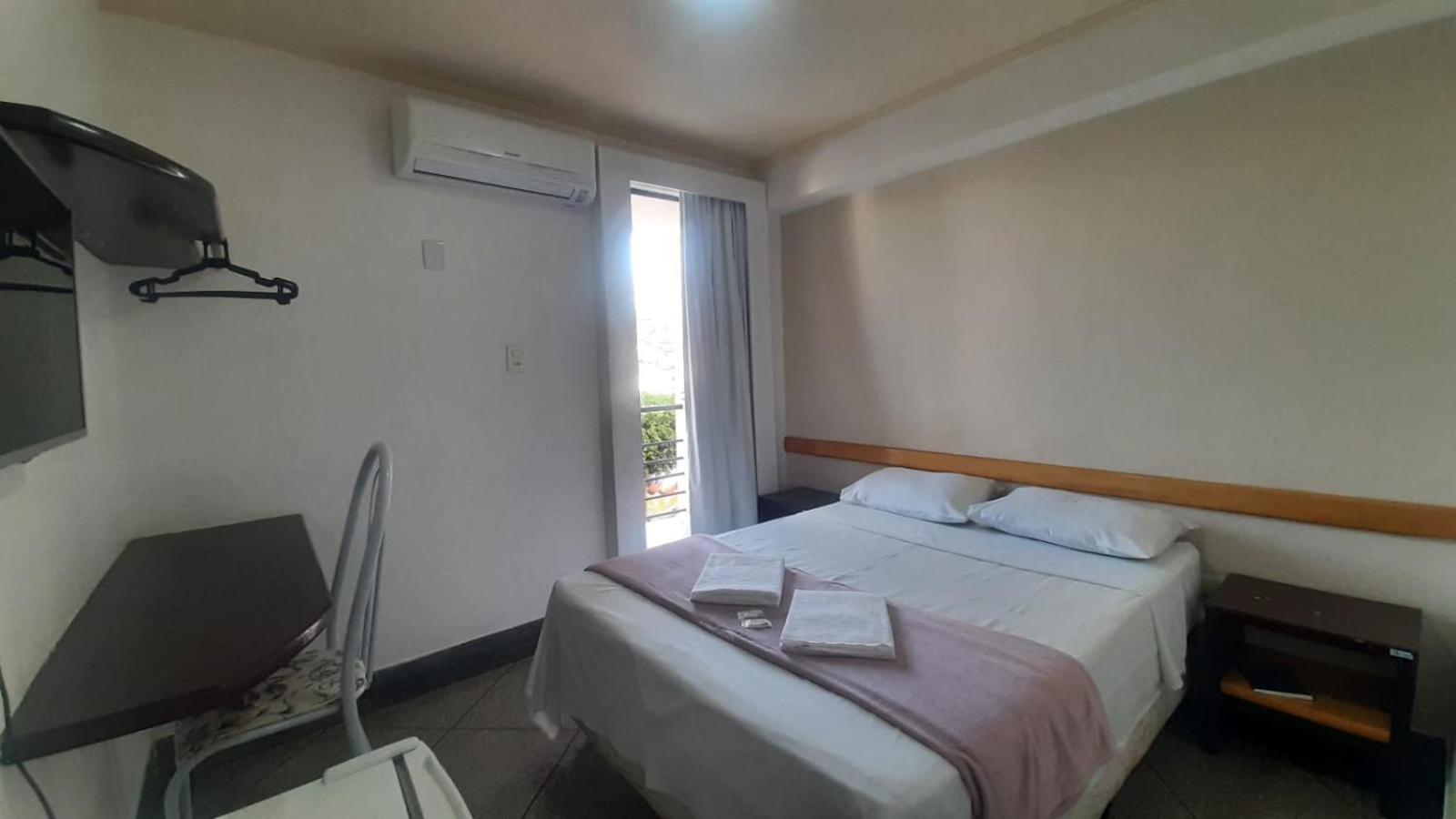 Double or Twin Room with Private Bathroom photo 1
