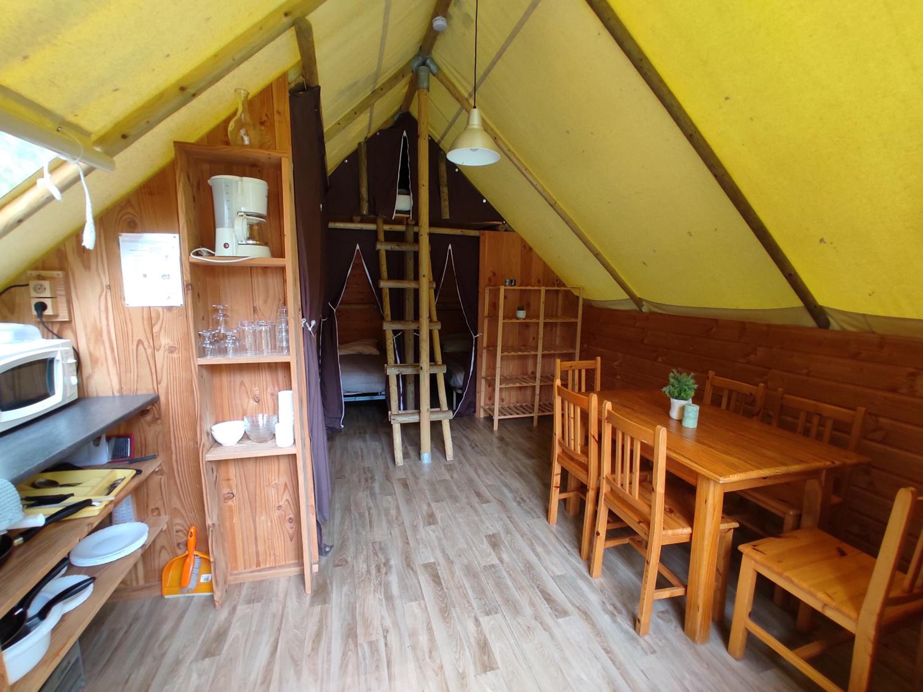 Tent 6-7 Persons without Sanitary photo 1