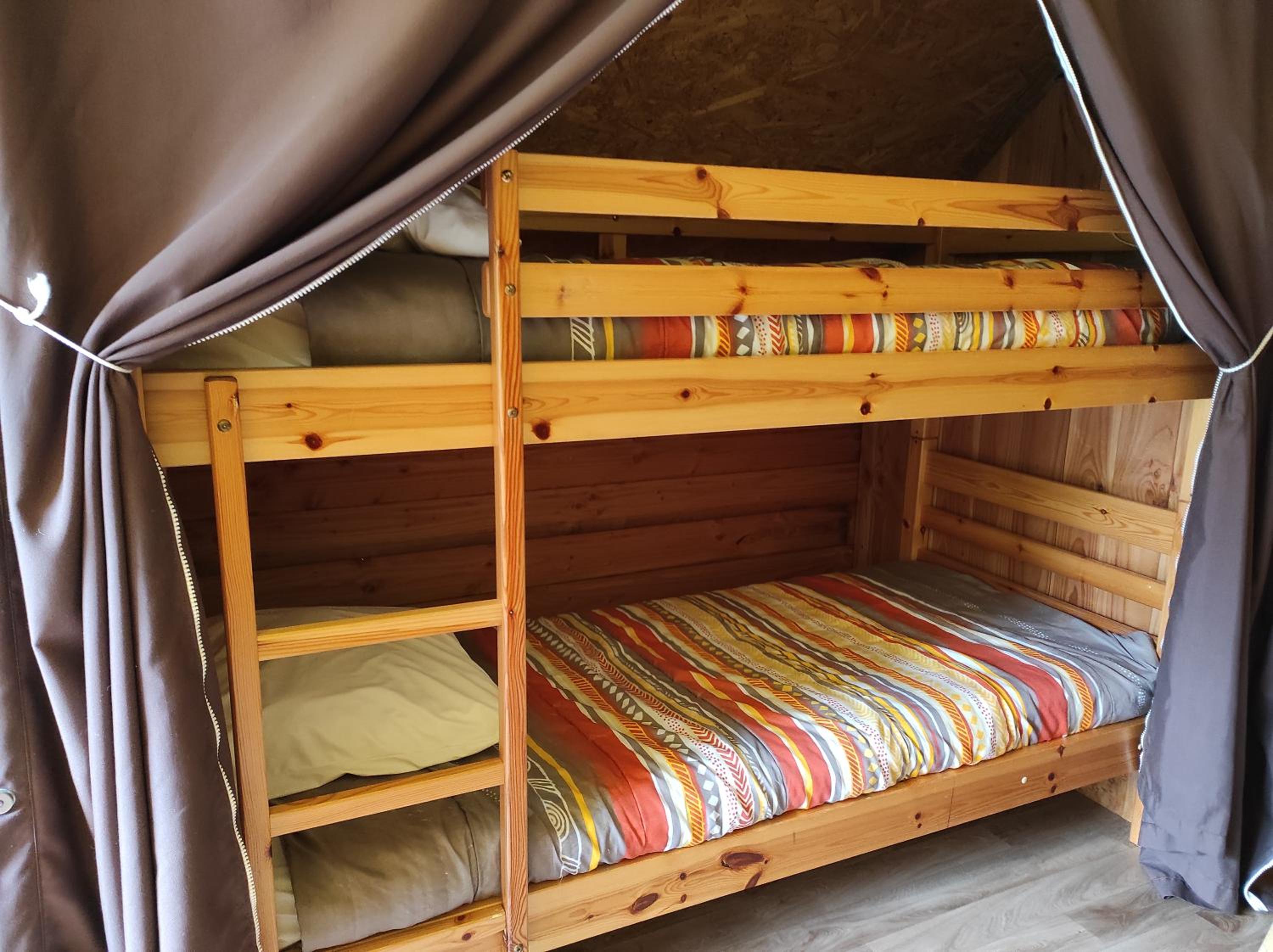 Tent 6-7 Persons without Sanitary photo 3
