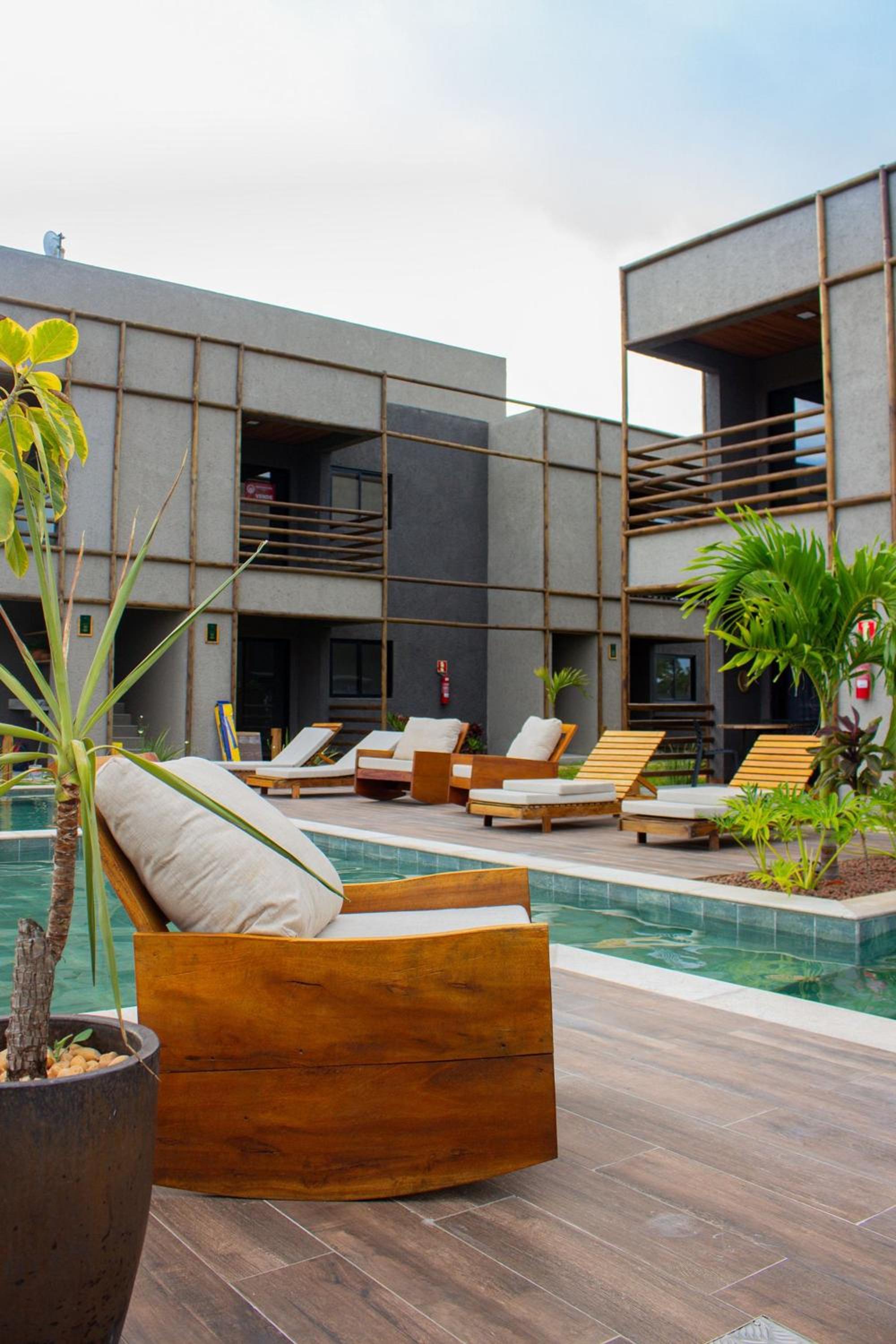 Apartment with Pool View  photo 2