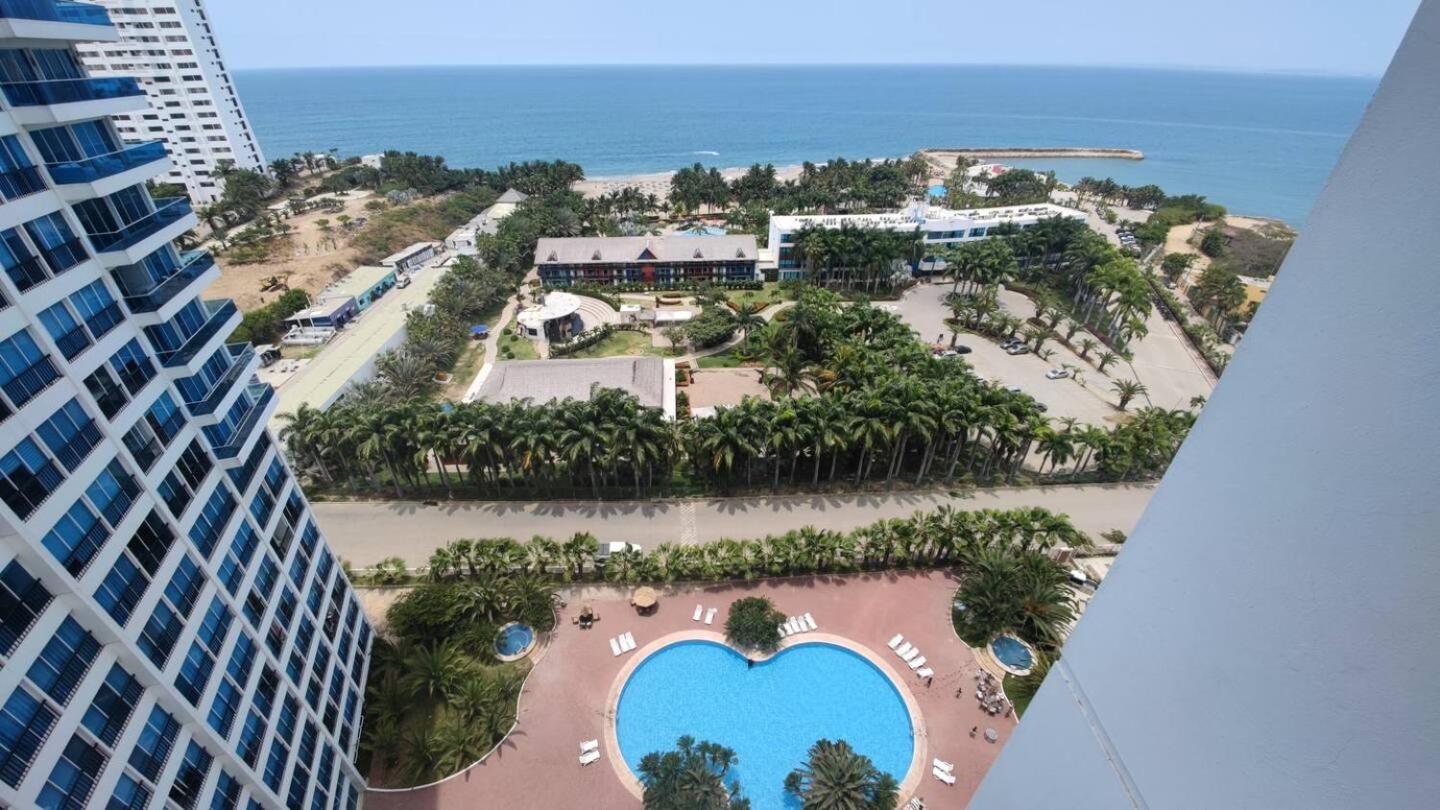 Apartment With Sea View photo 1