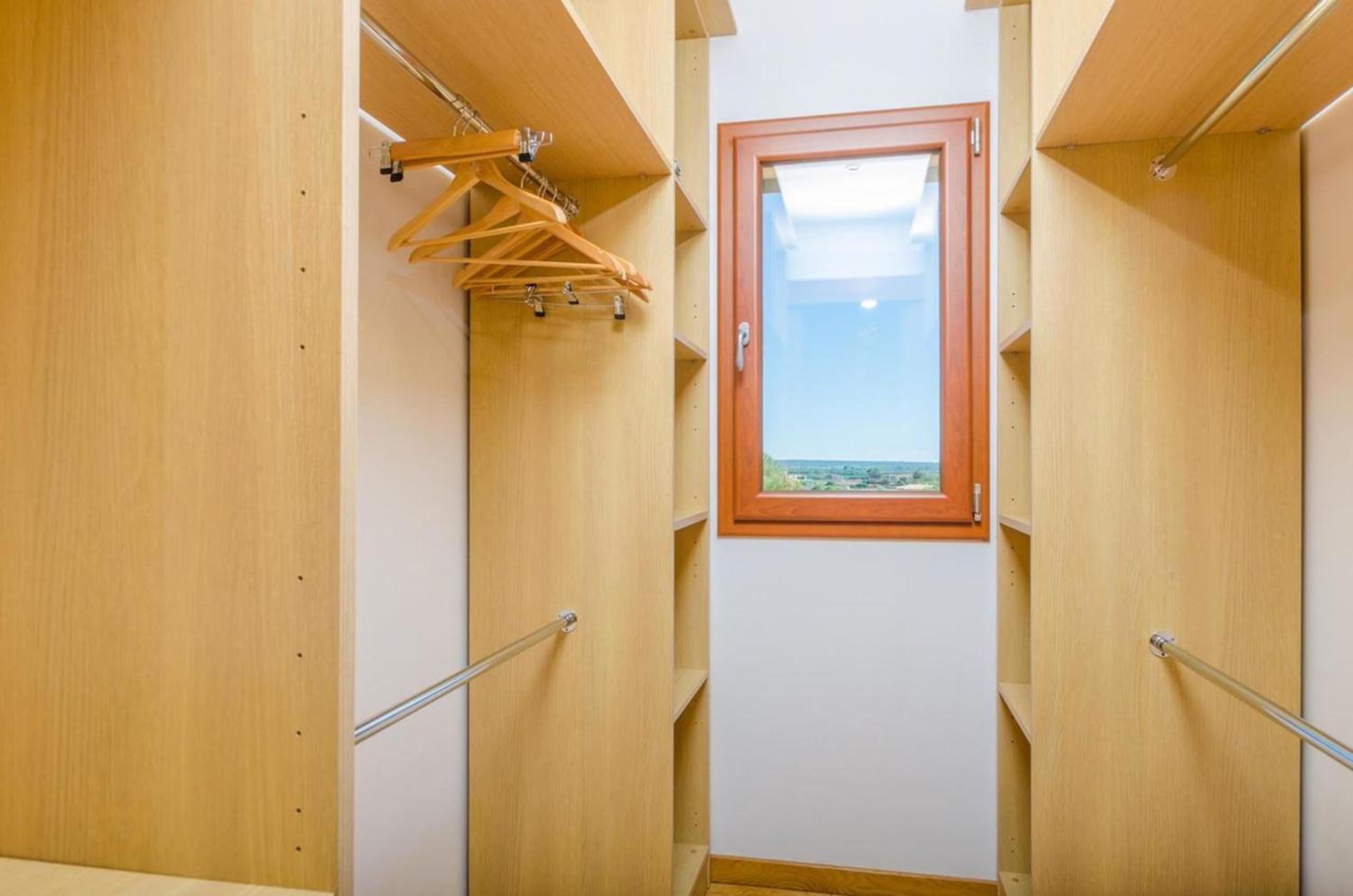 Villa de Cuatro Habitaciones