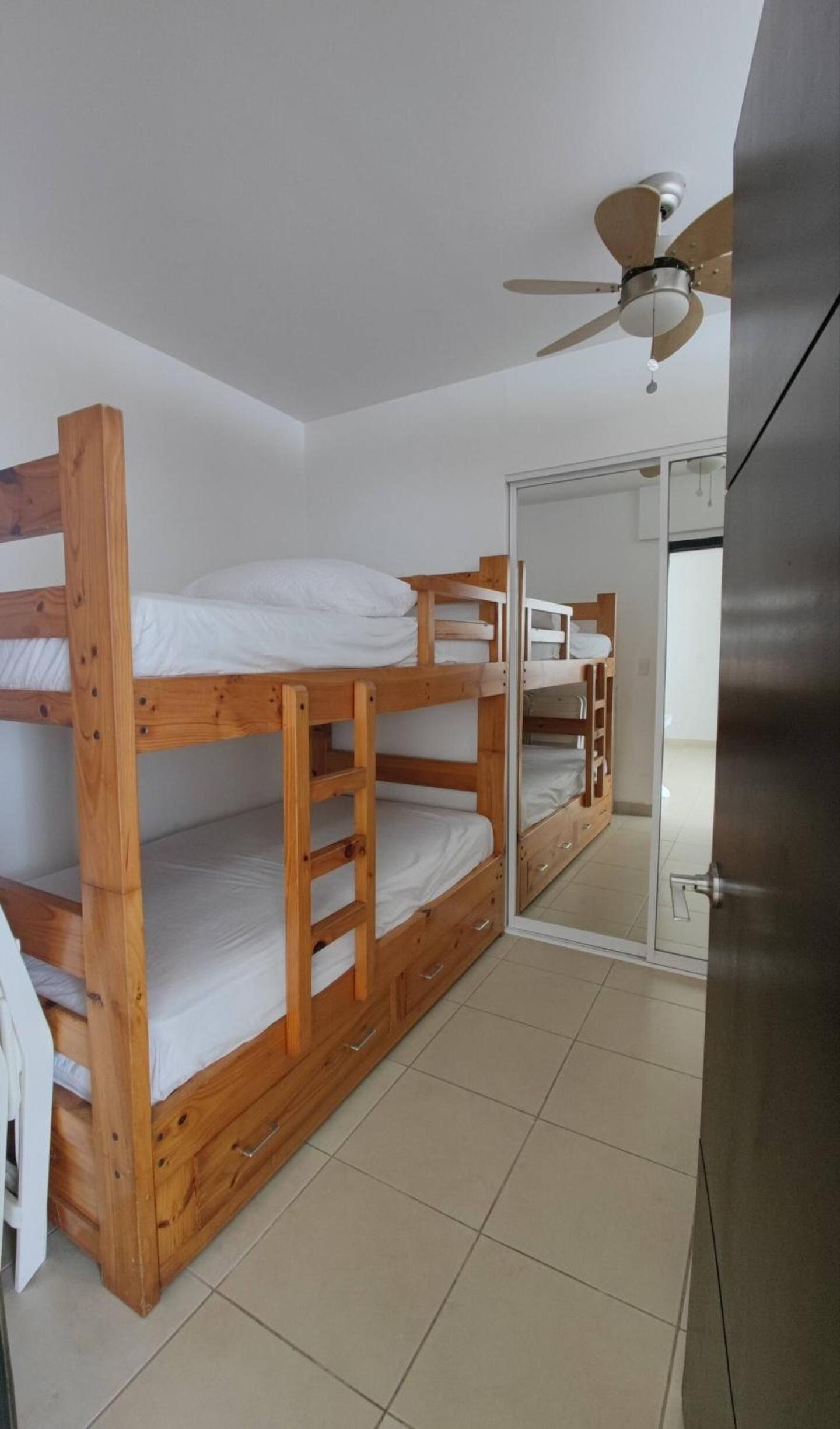 Apartment With Sea View photo 3