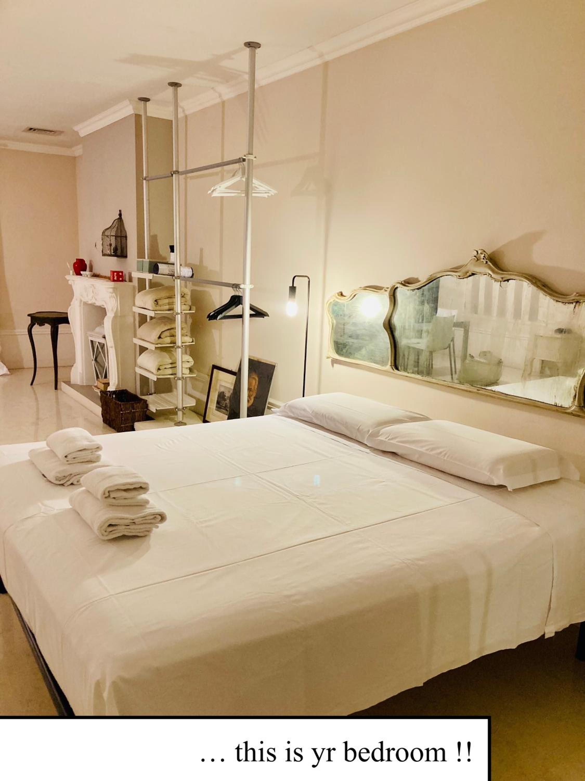 Triple Room with Private External Bathroom