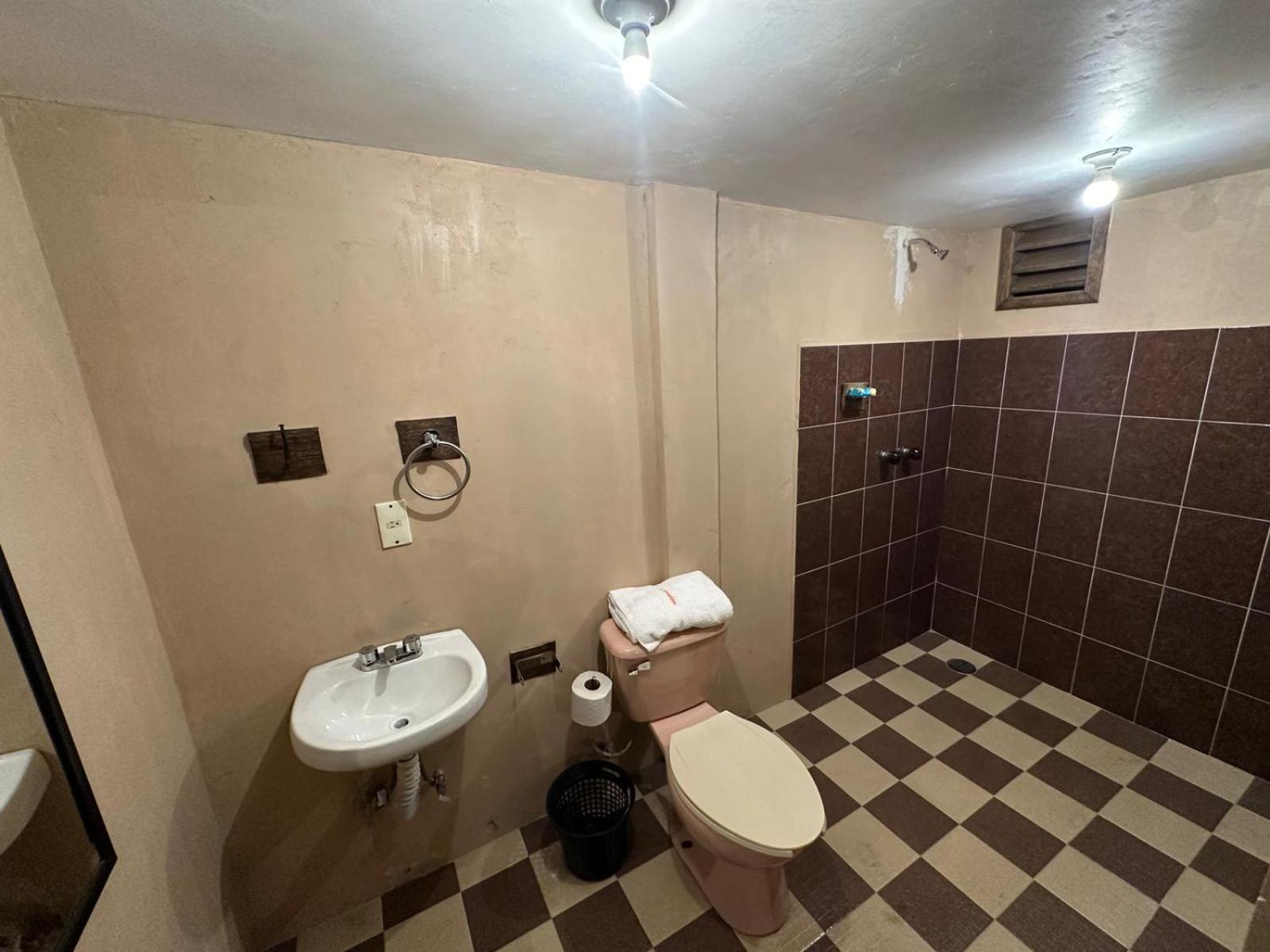 Double Room - Photo 3