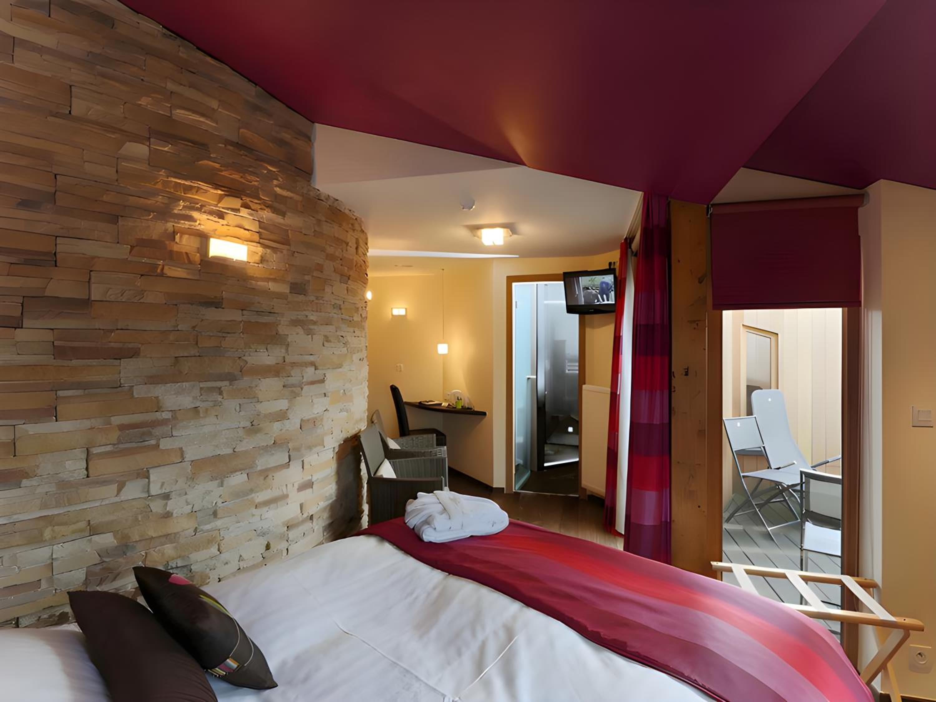 Suite with Terrace photo 3
