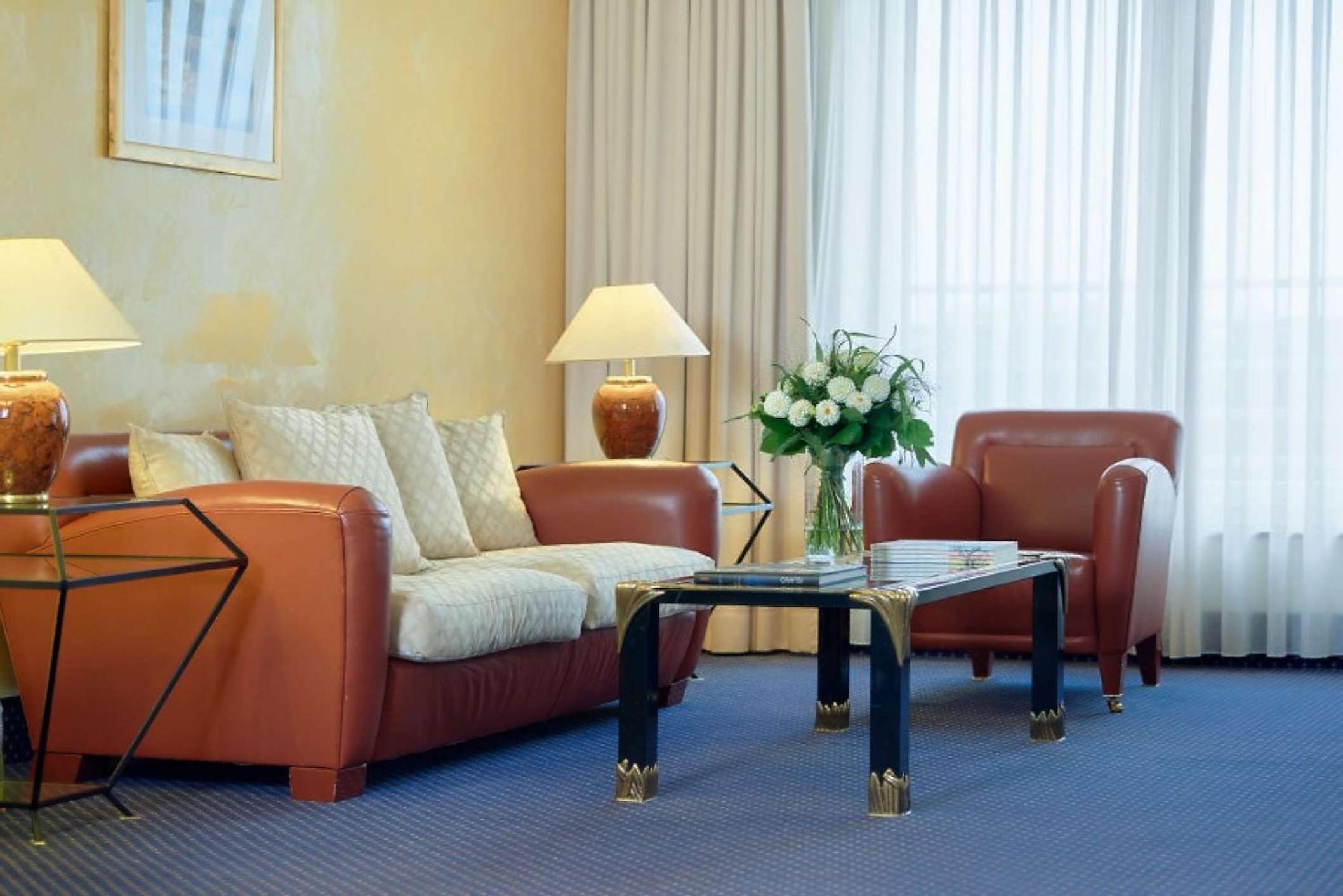 Deluxe Suite - Photo 4