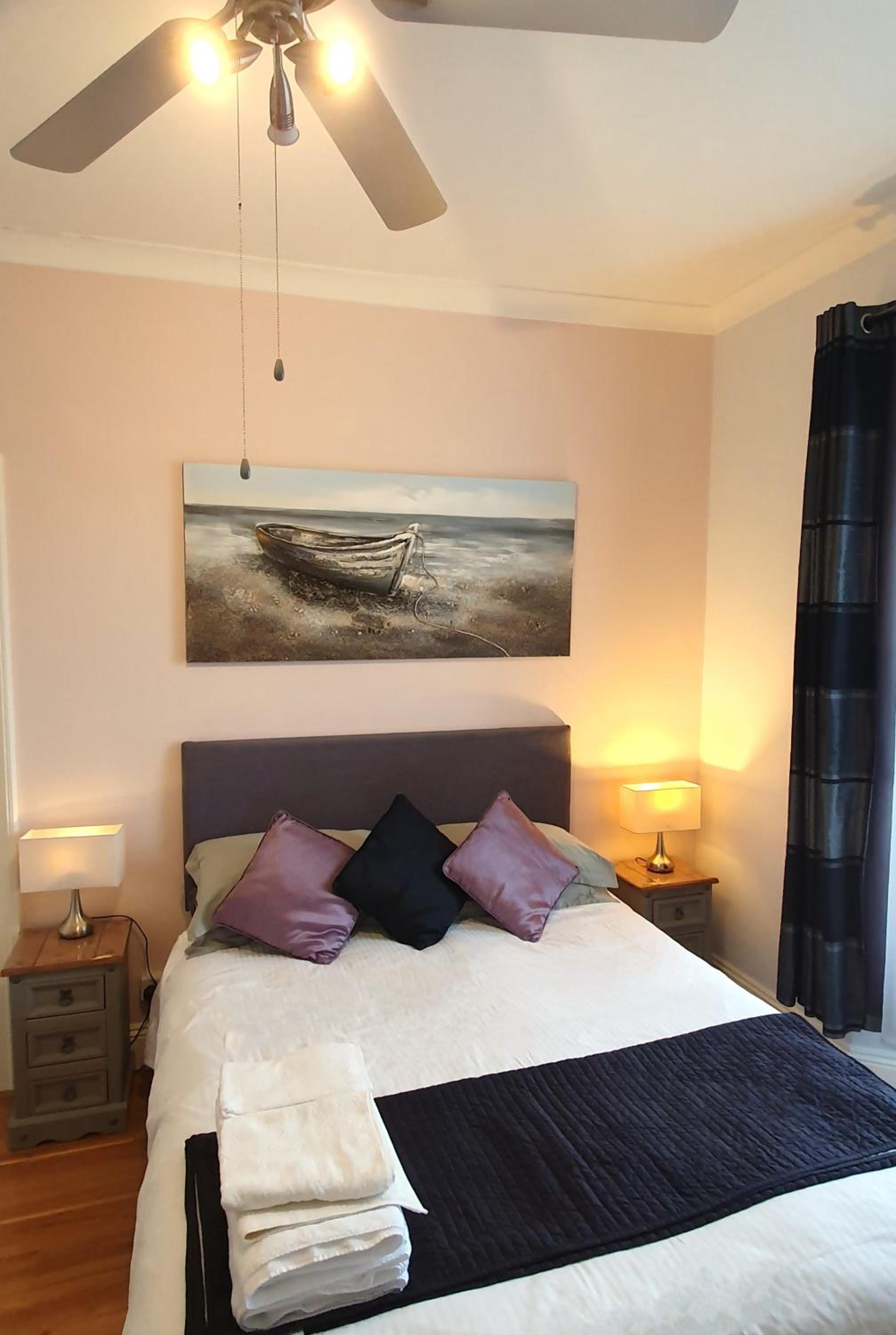 Economy Double Room - Photo 6