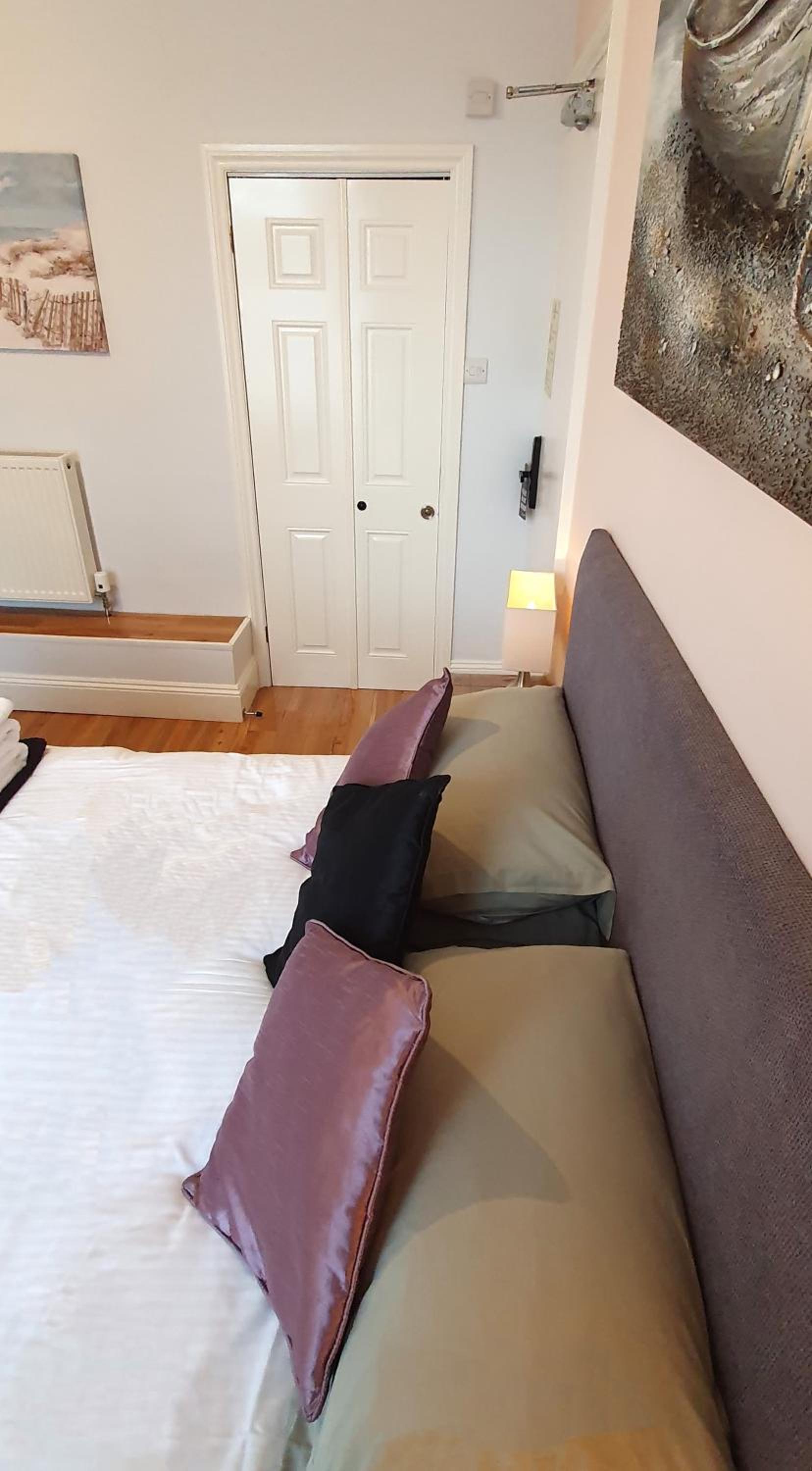Economy Double Room - Photo 5