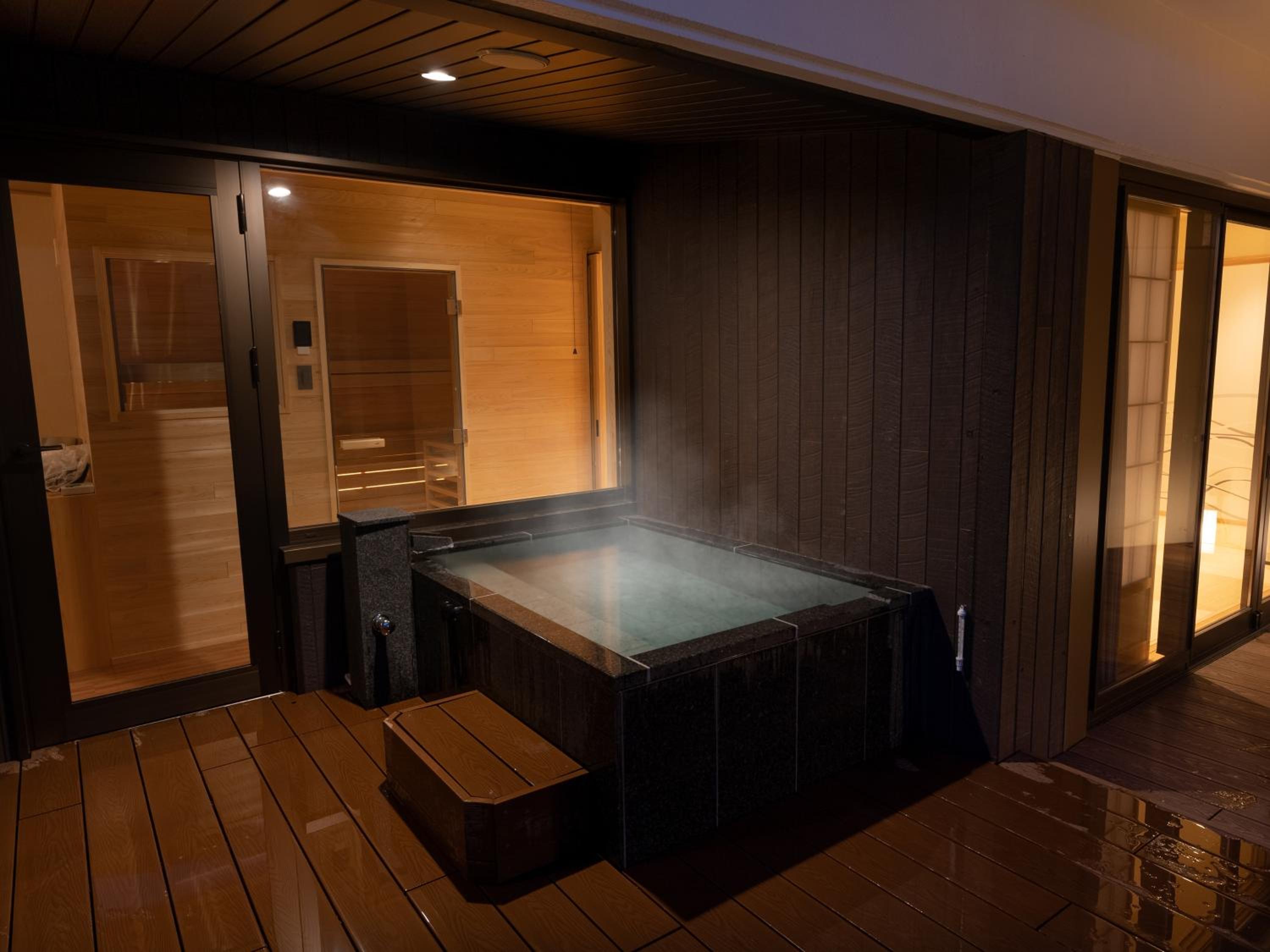 Suite with Sauna - Photo 3