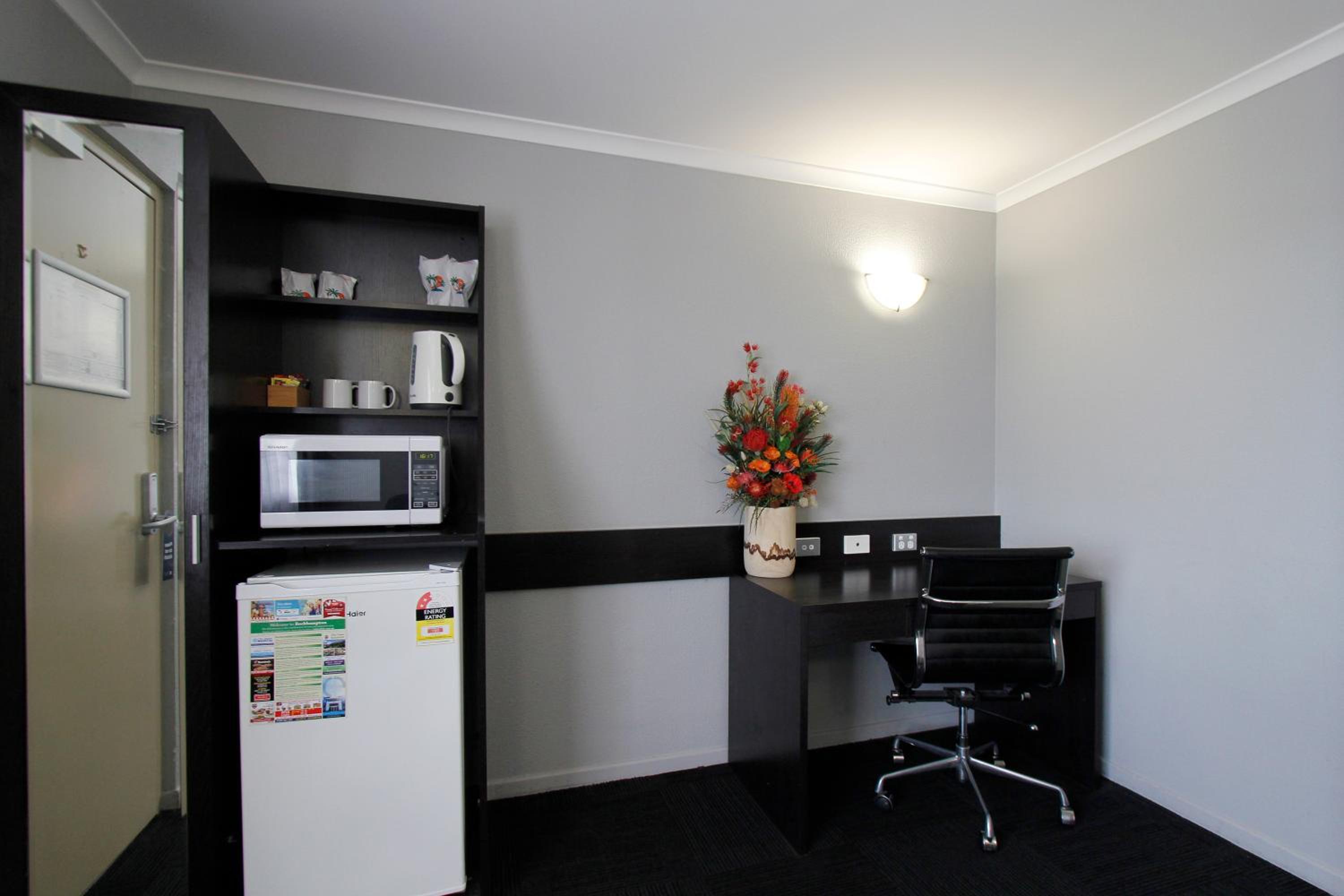 Queen Suite photo 3