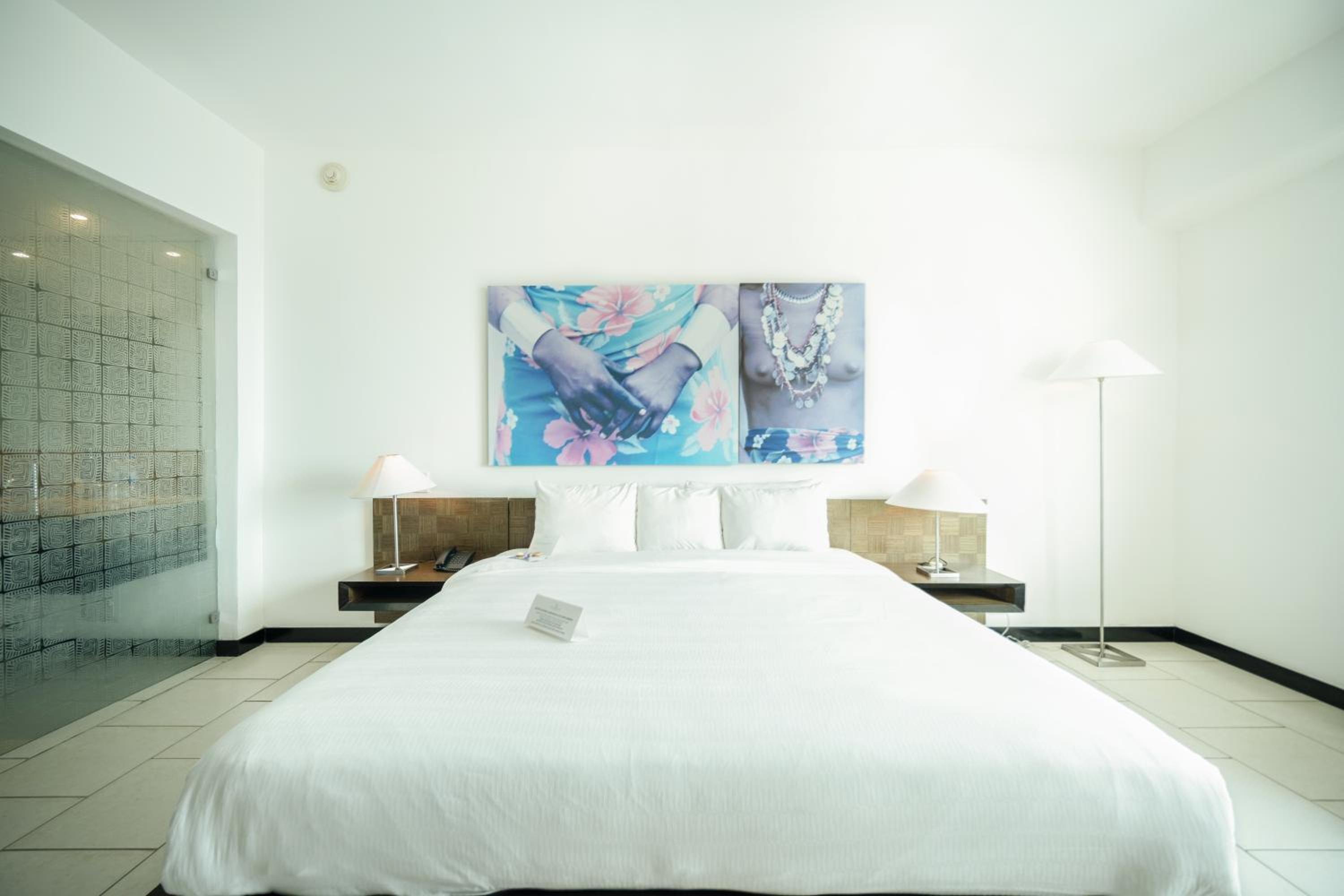 King Room with Sea View thumbnail 5
