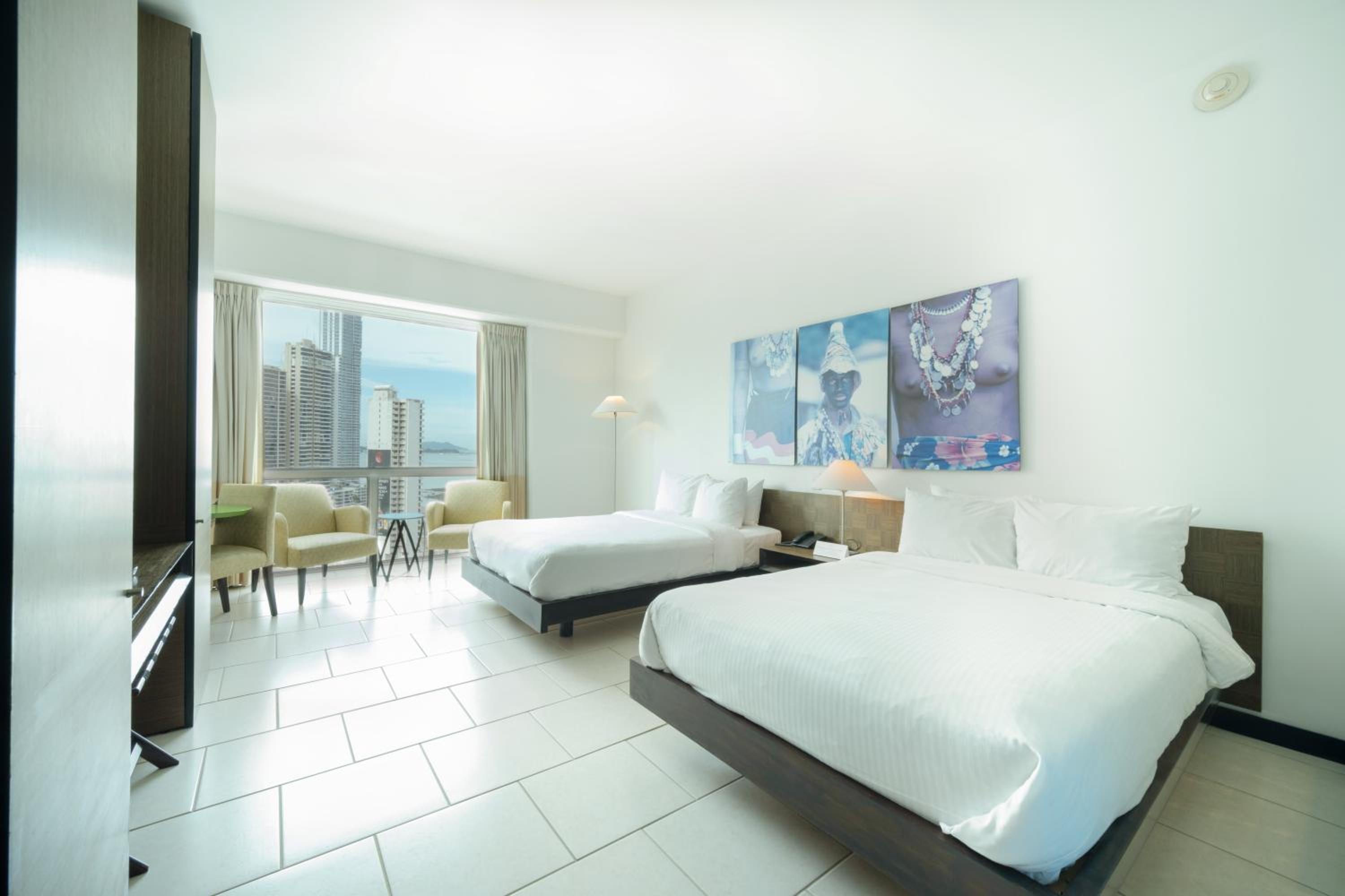 Deluxe Twin Room with Sea View