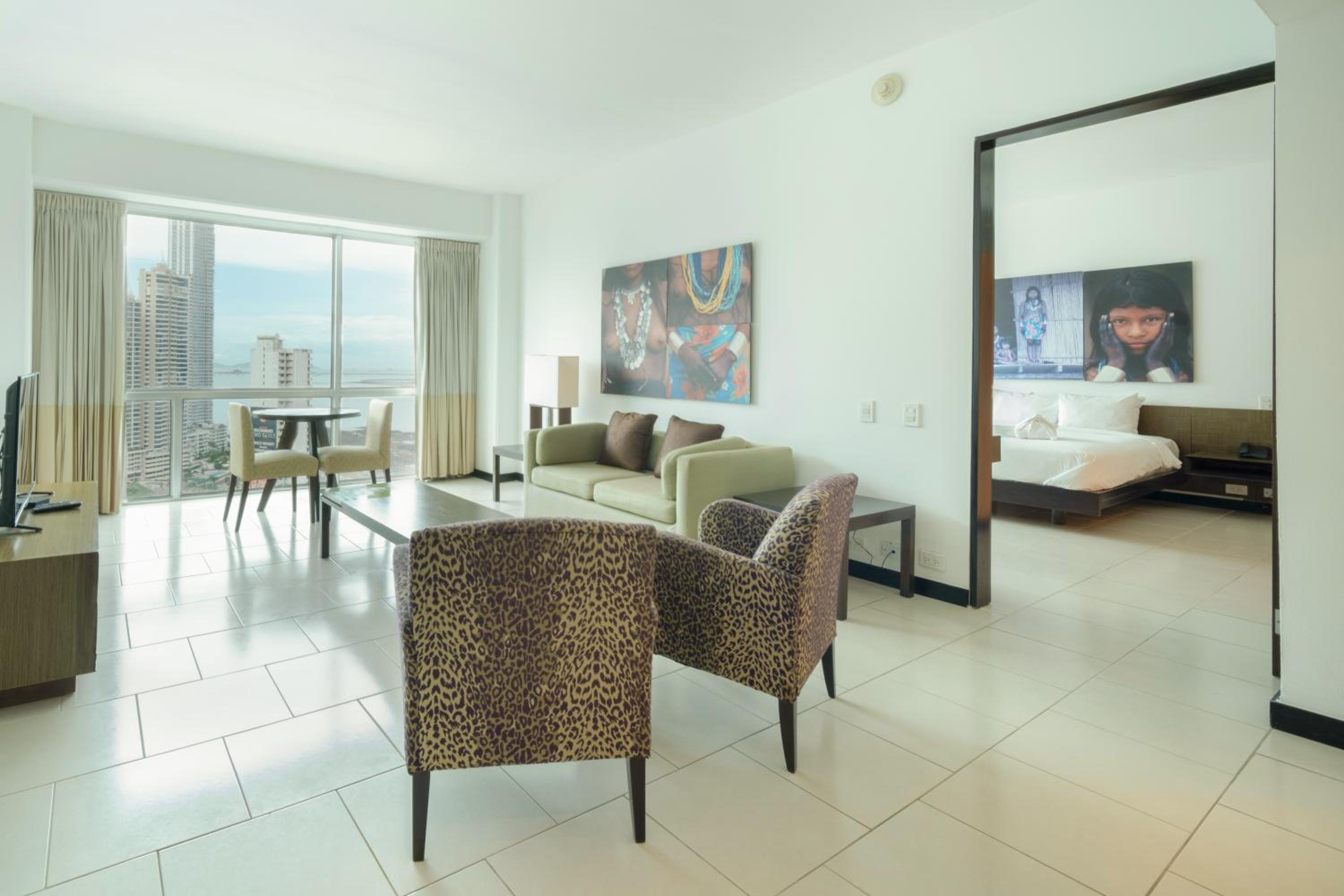 Junior Suite with Ocean View - Photo 5
