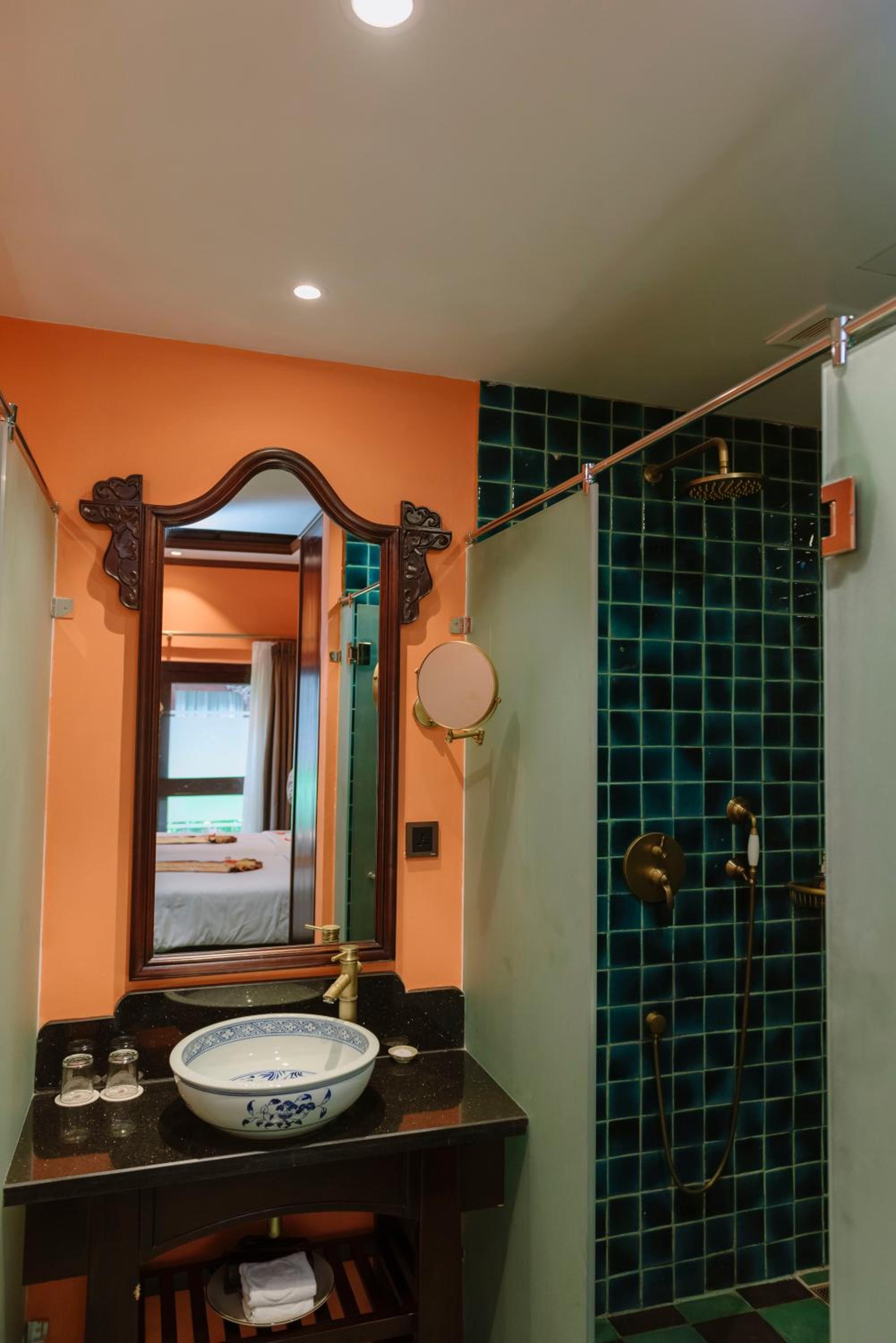 Deluxe Twin Room - Photo 6