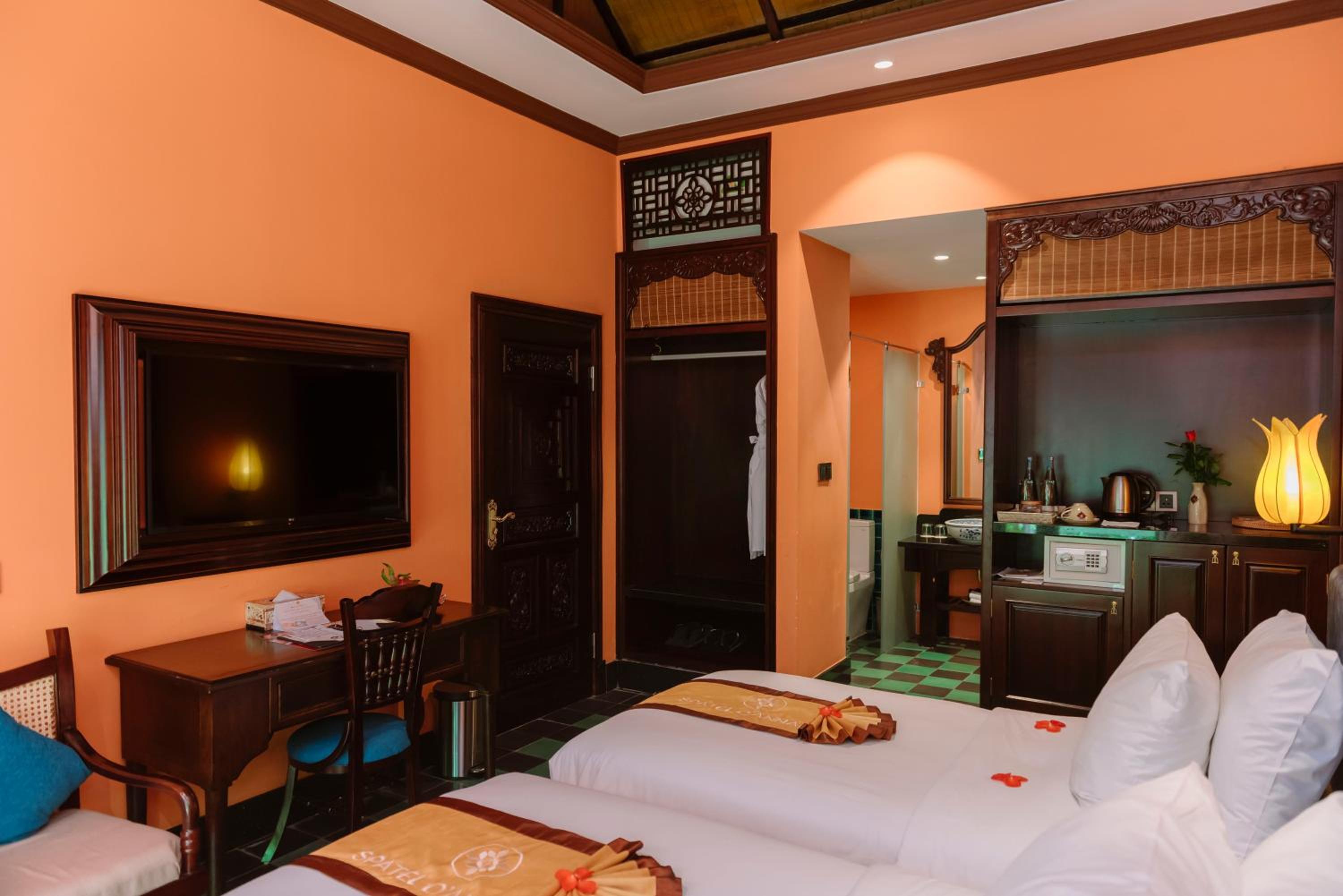 Deluxe Twin Room - Photo 2