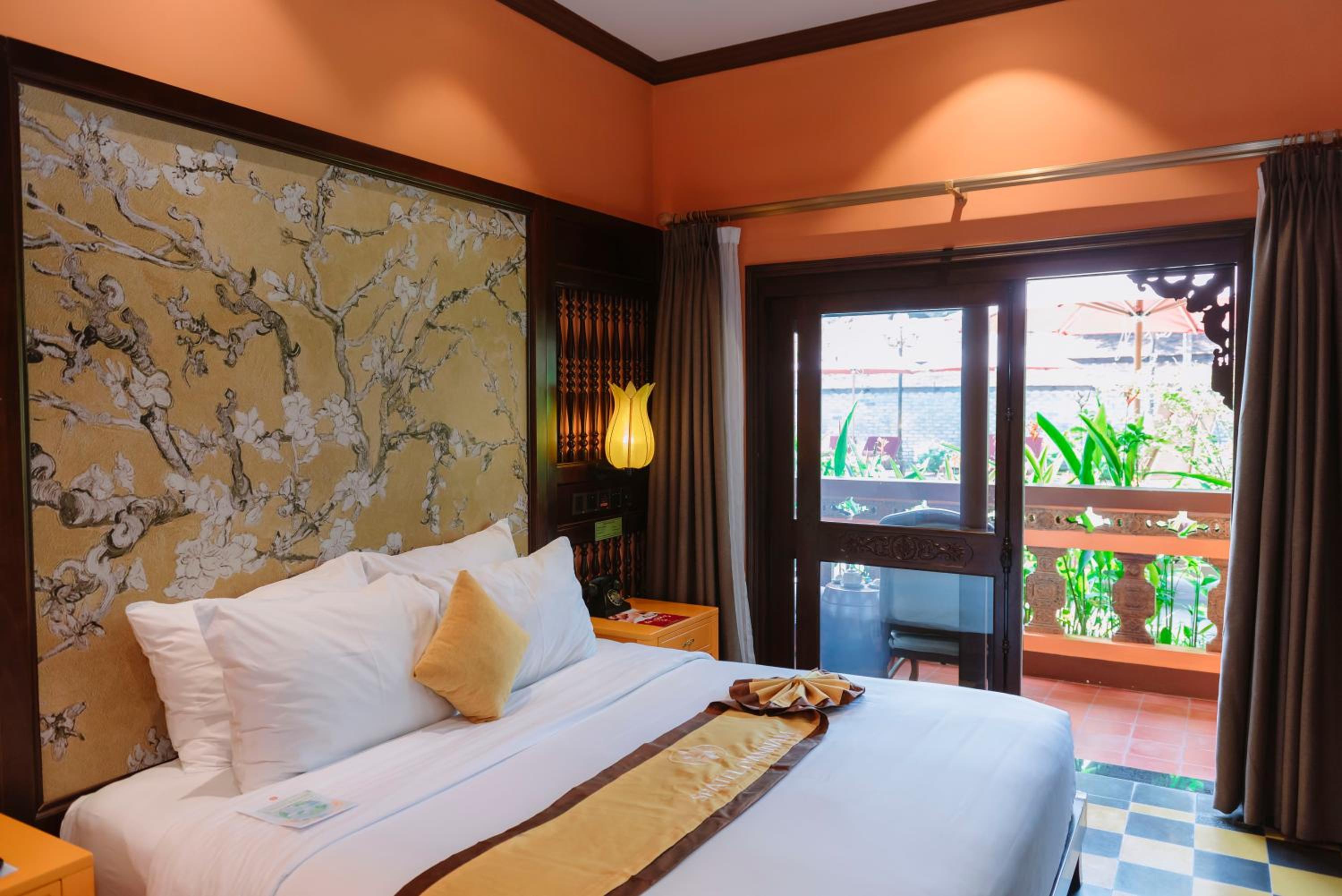 Superior King Room - Photo 1