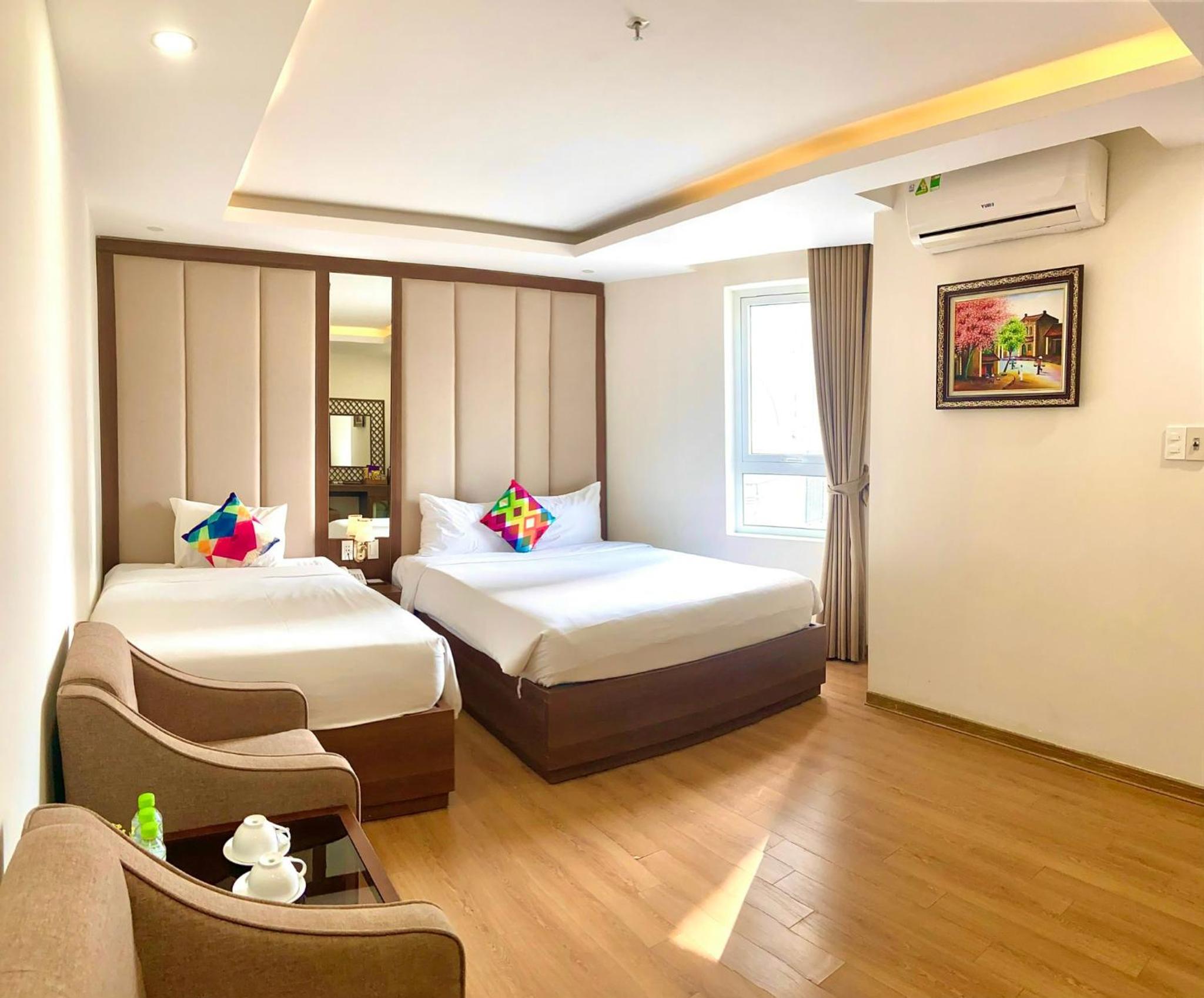 Deluxe Double or Twin Room with City View photo 1
