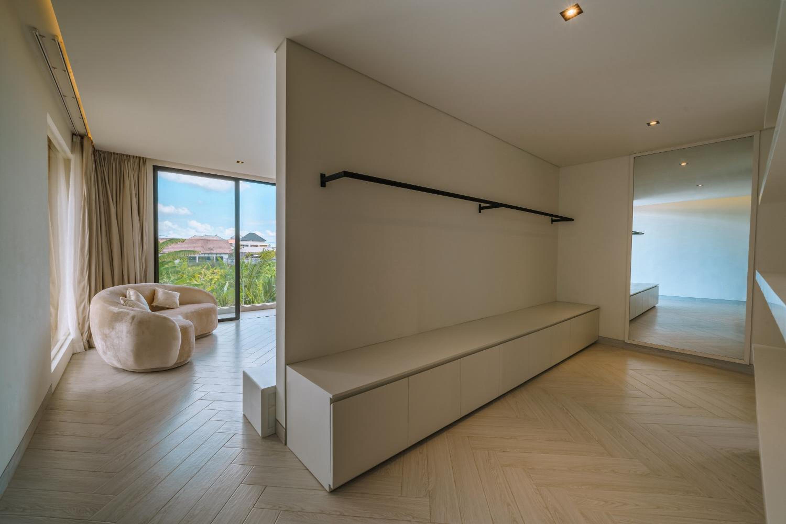 Three-Bedroom Villa photo 1