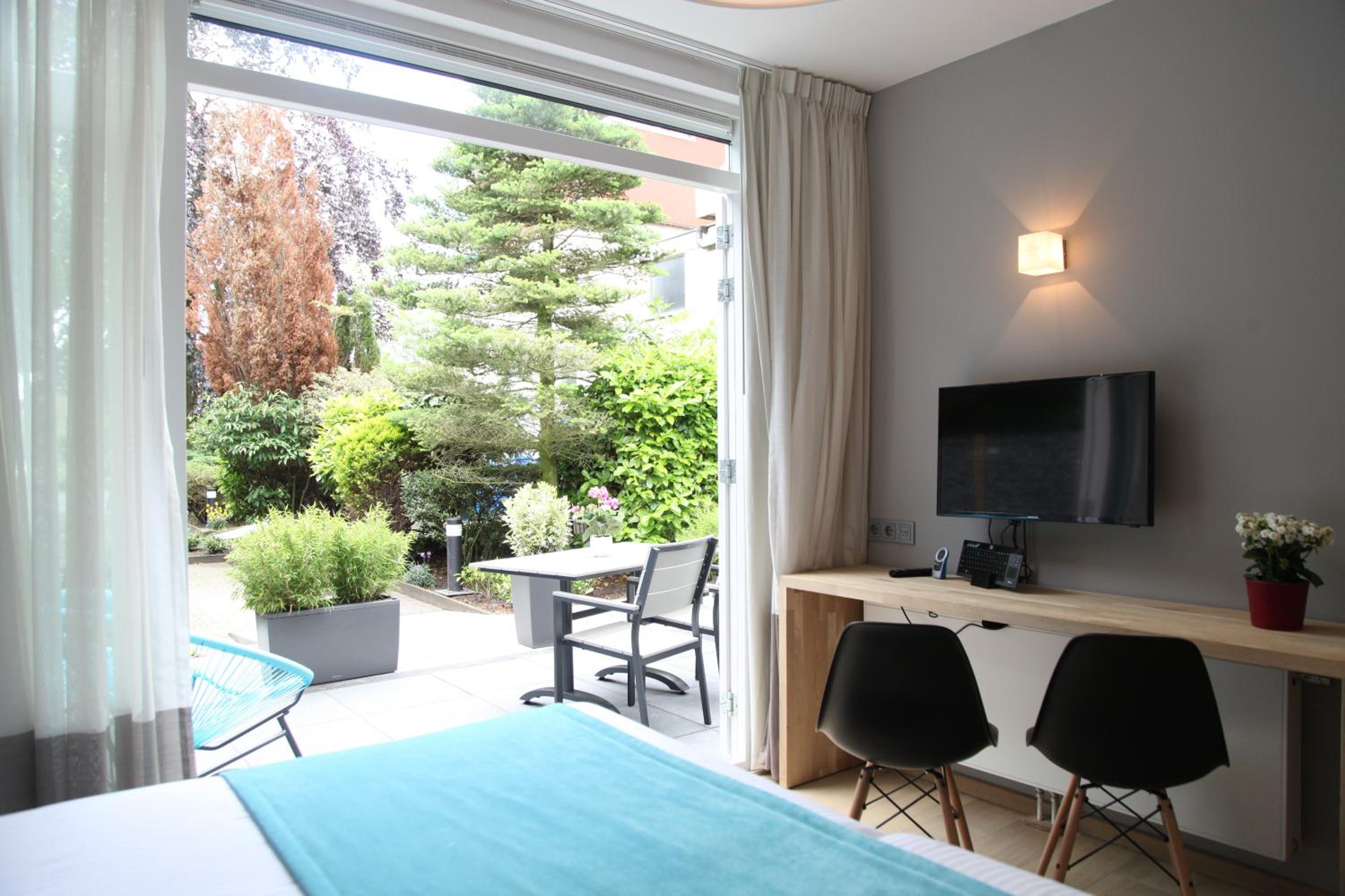 Twin Room with Terrace - Photo 7