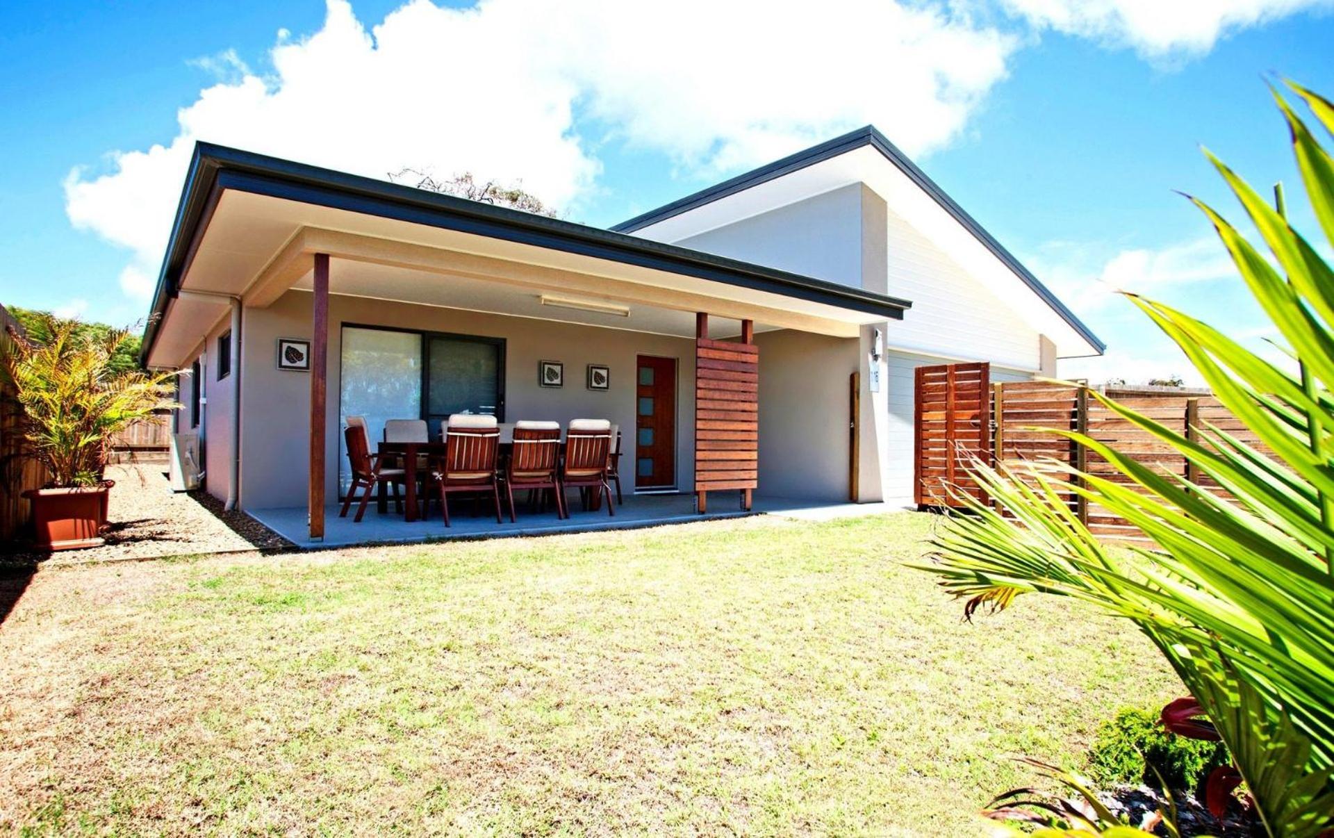 Four-Bedroom House photo 3