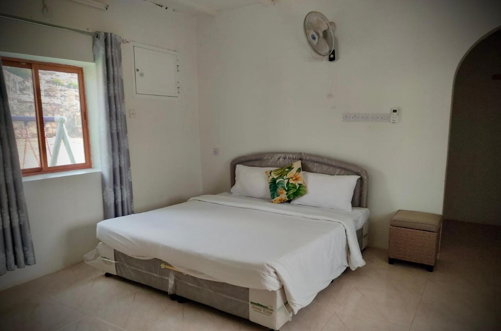One-Bedroom House photo 3