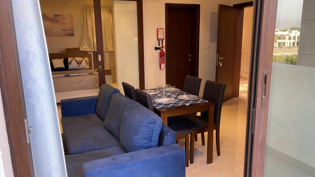 Apartment With Lake View photo 3