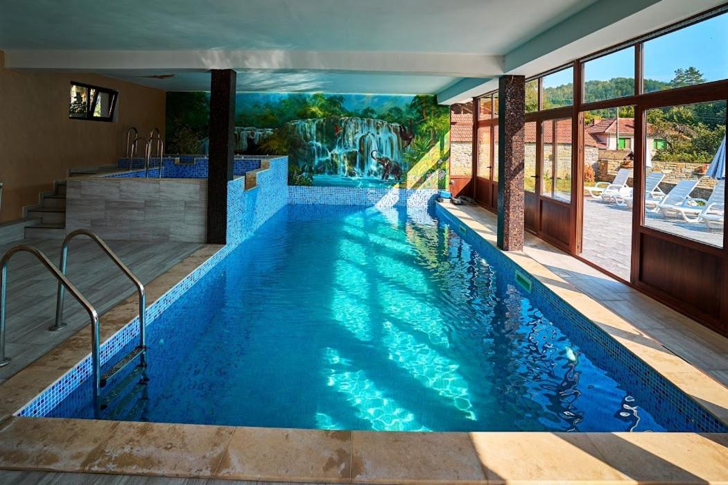 Two-Bedroom Villa - Photo 24