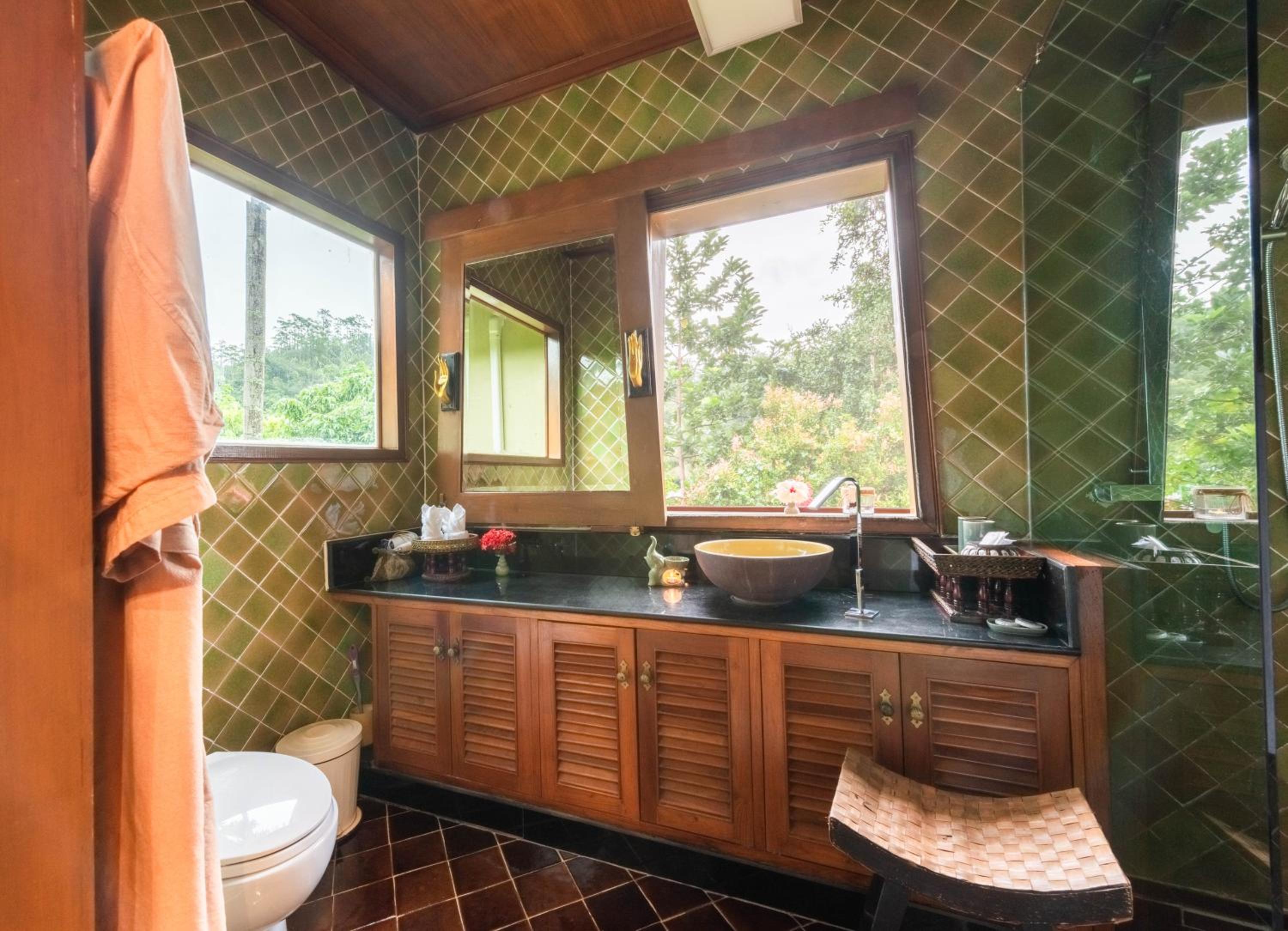 Deluxe Double Room with Shower - Photo 3