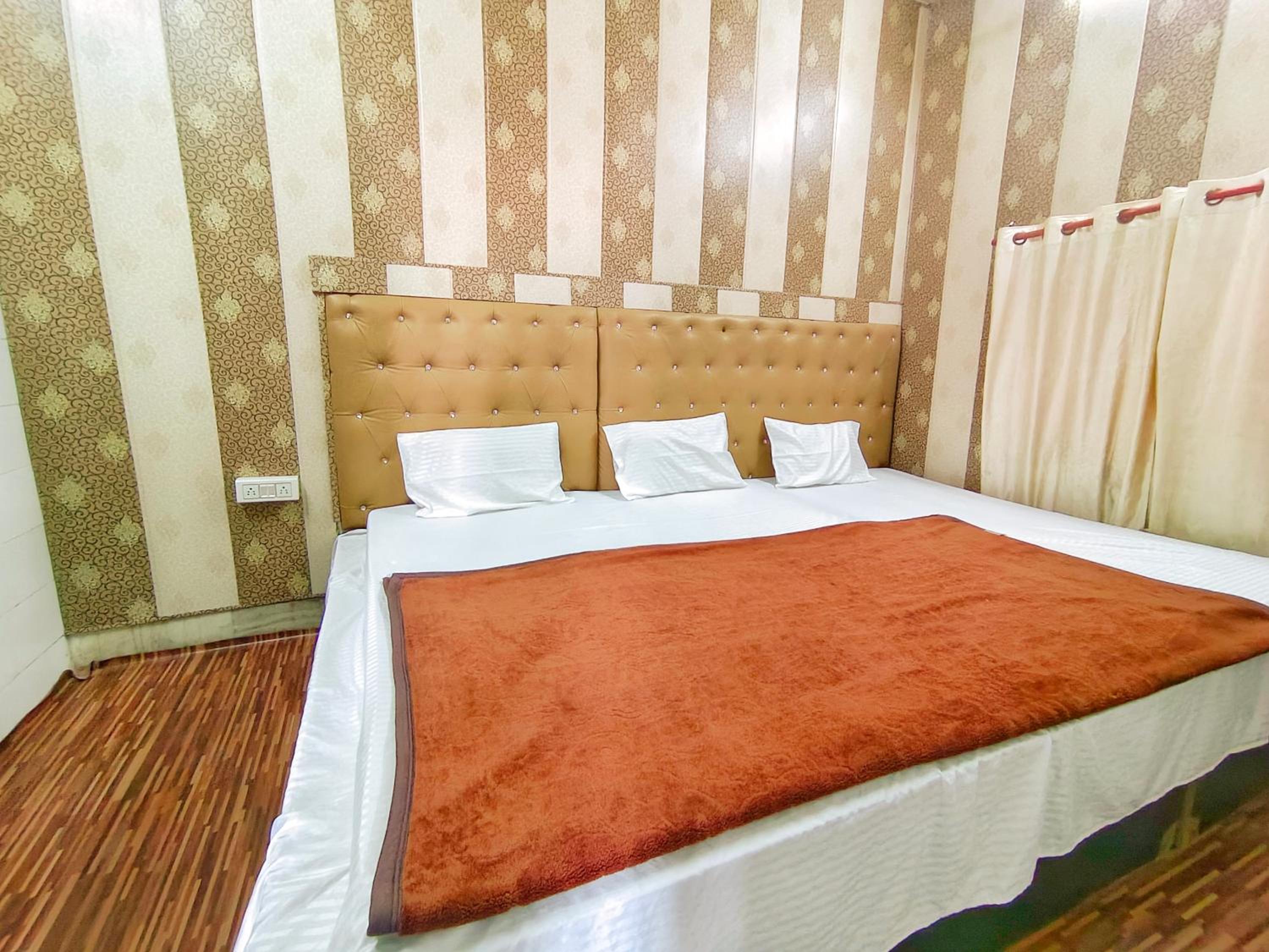 Triple Room With Private Bathroom