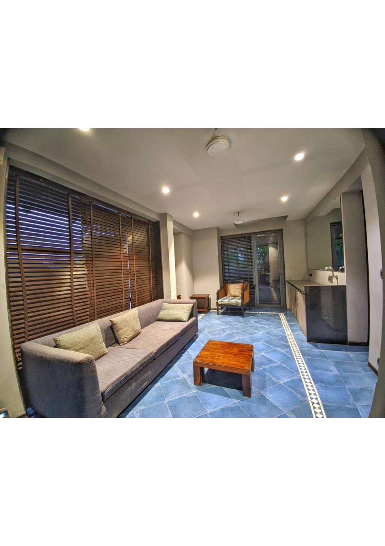 Villa photo 1
