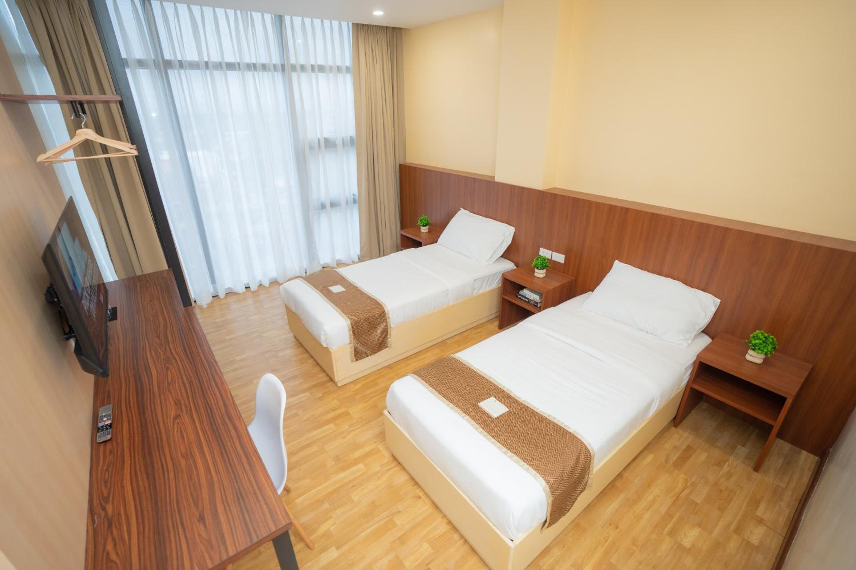 Deluxe Twin Room - Photo 2