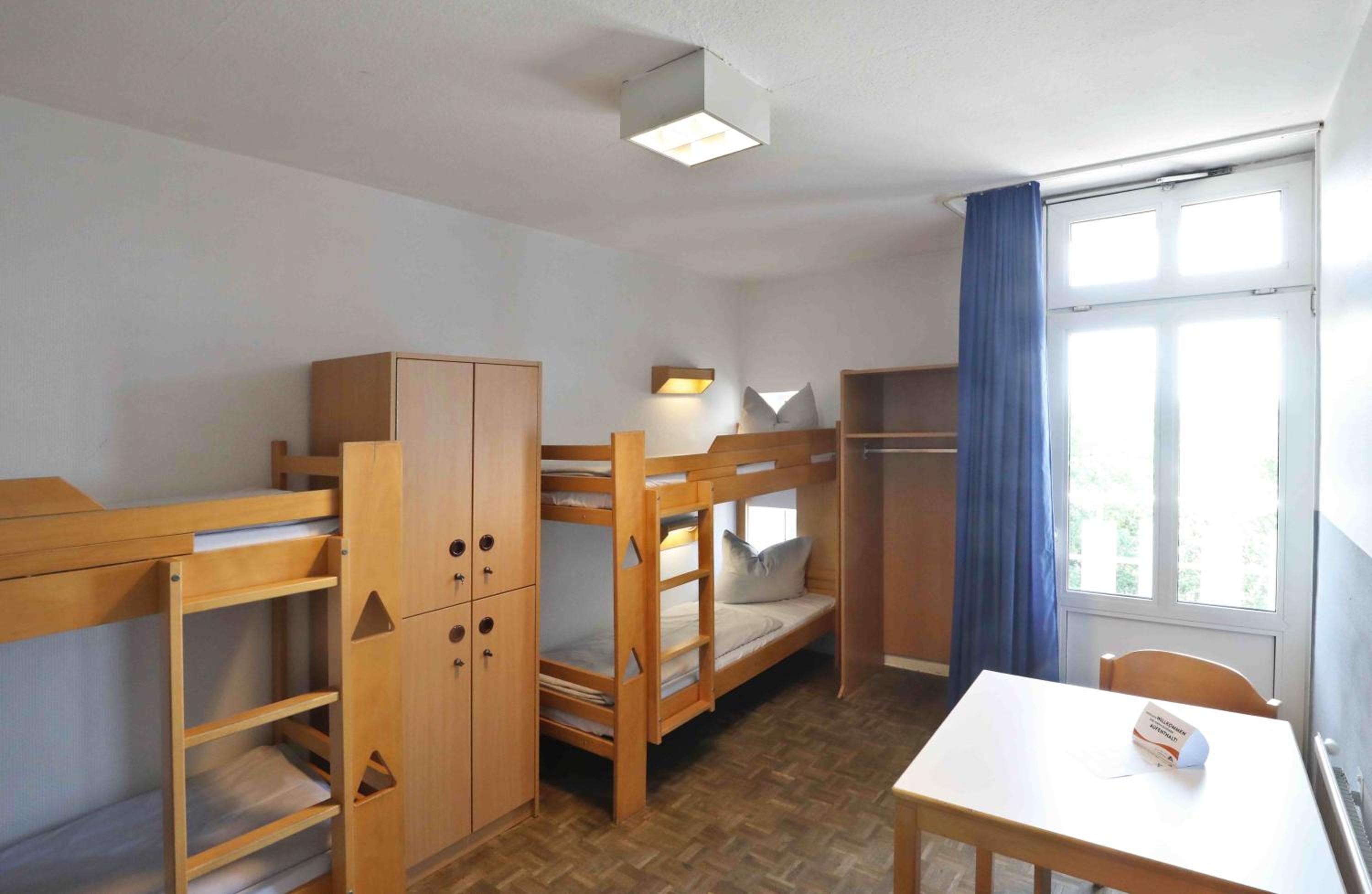 Double or Twin Room with Shared Bathroom photo 1