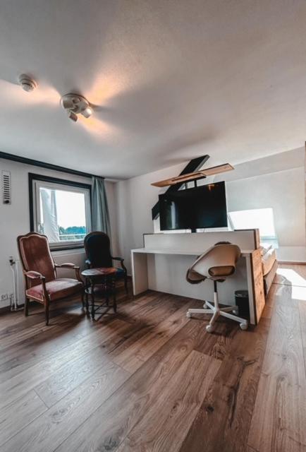 Double Room with Terrace - Photo 1