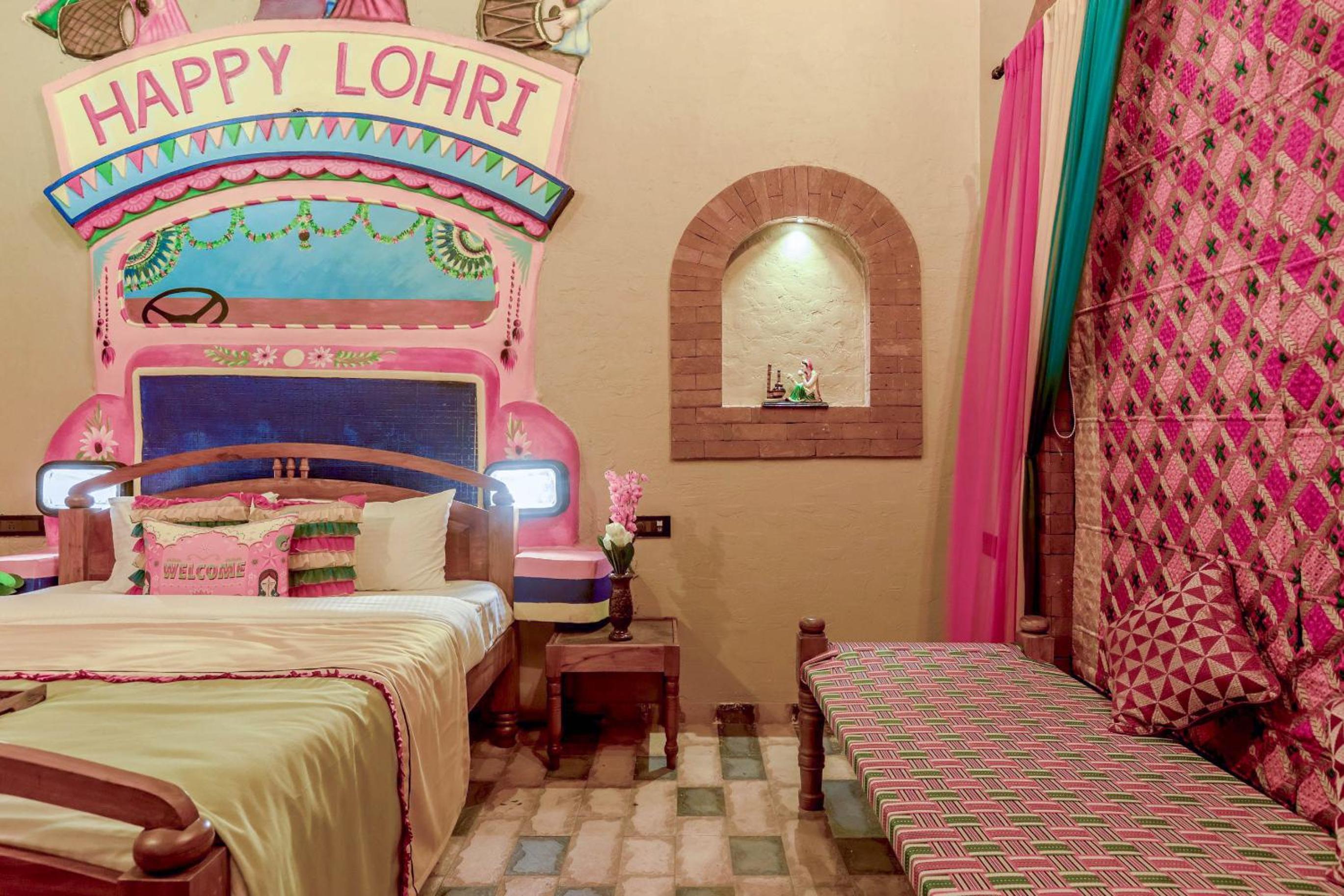 Queen Room - Photo 14