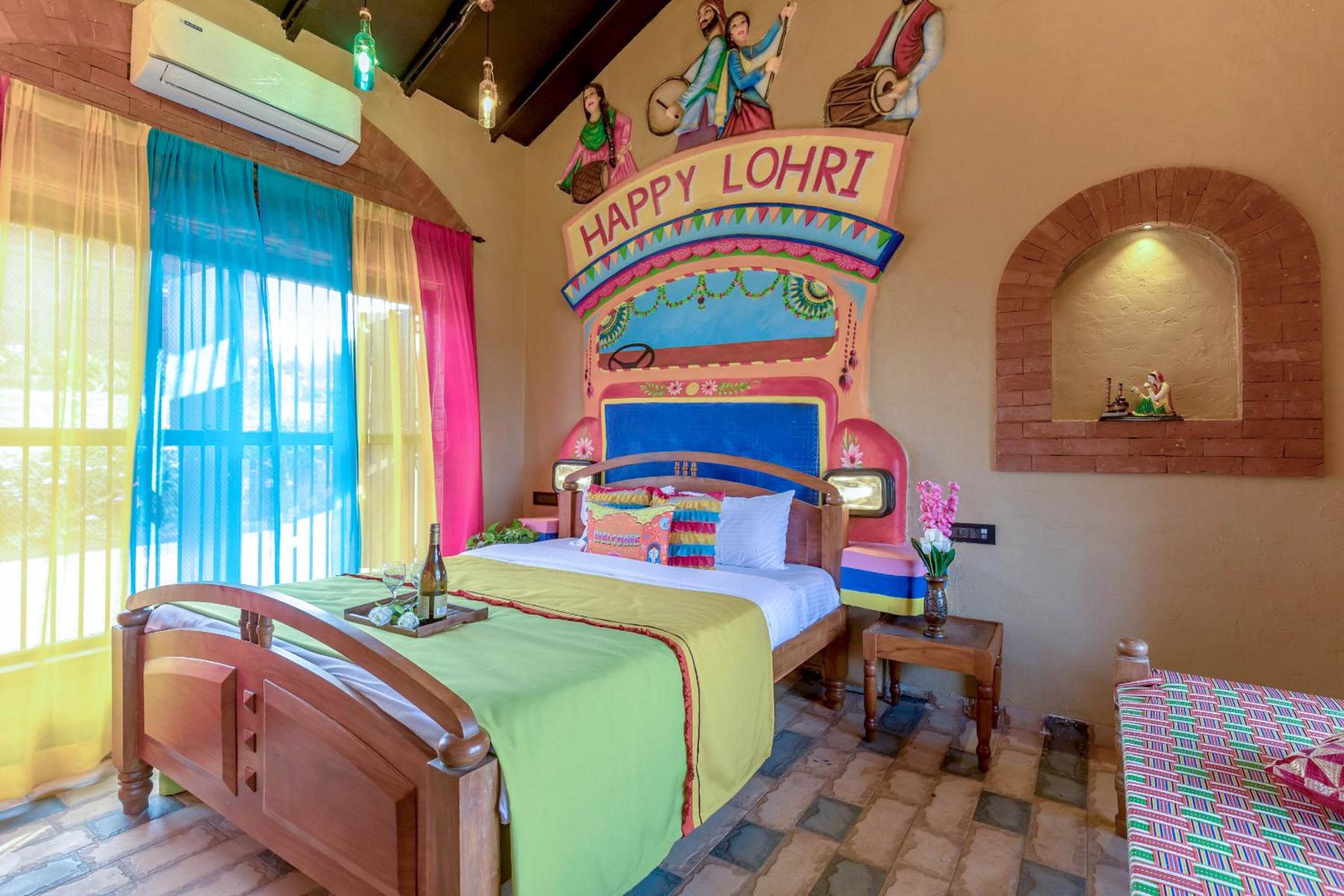 Queen Room - Photo 17