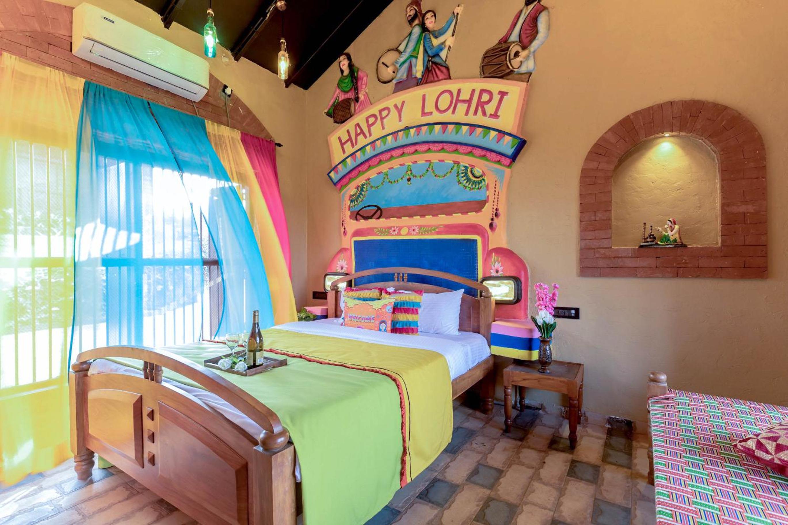 Queen Room - Photo 12