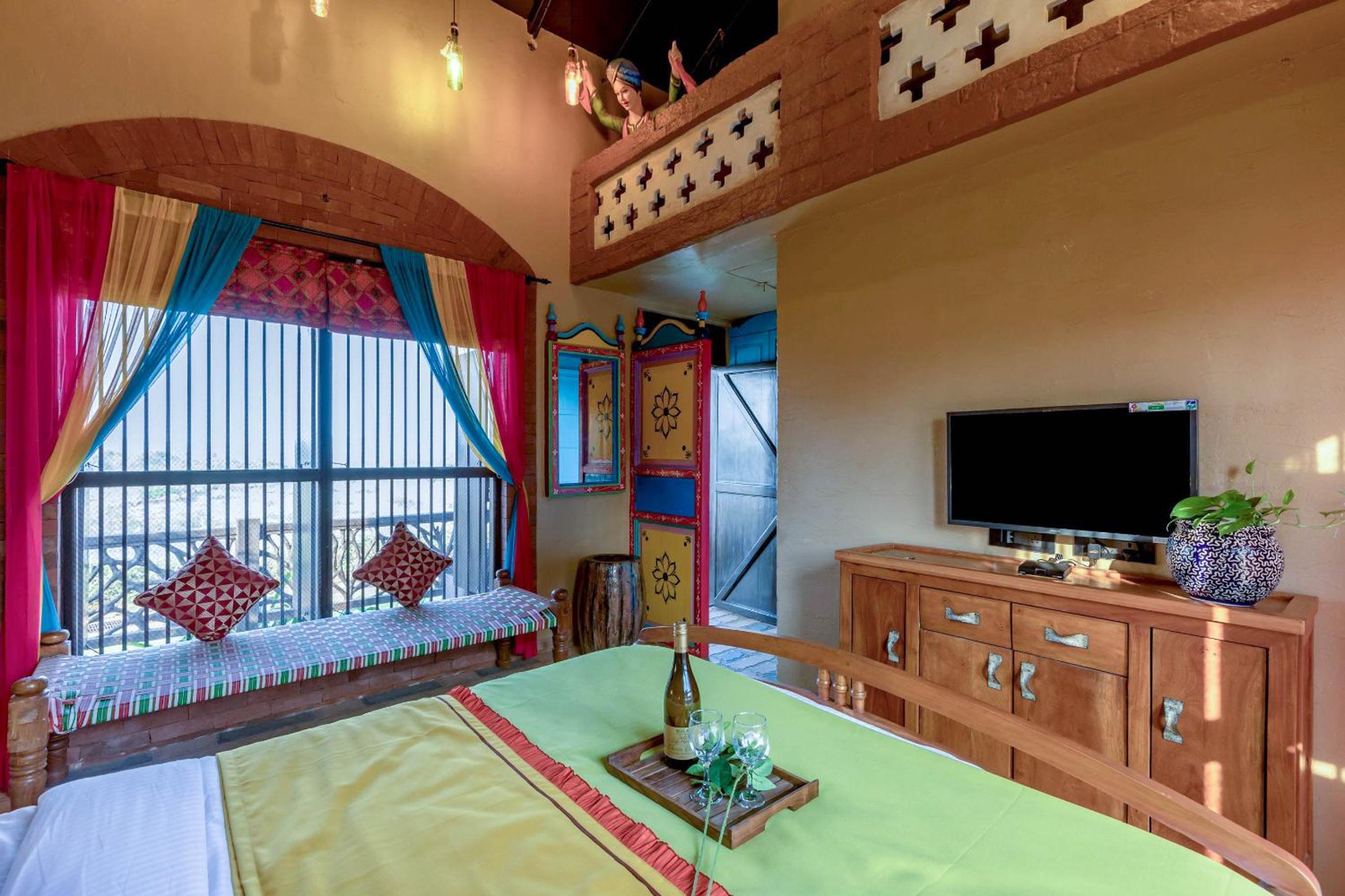Queen Room - Photo 11